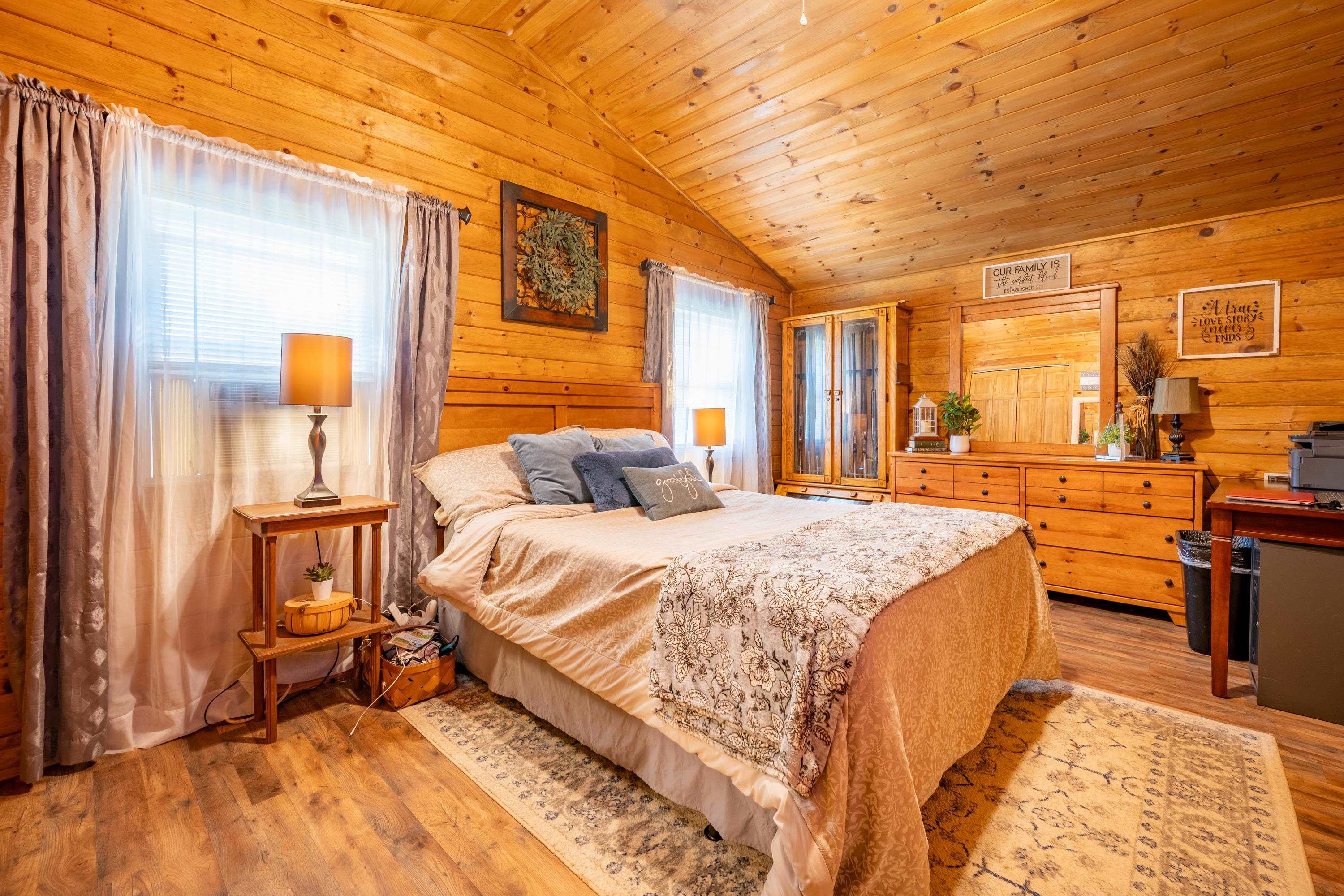 1755 Union School Road SW Floyd VA 24091