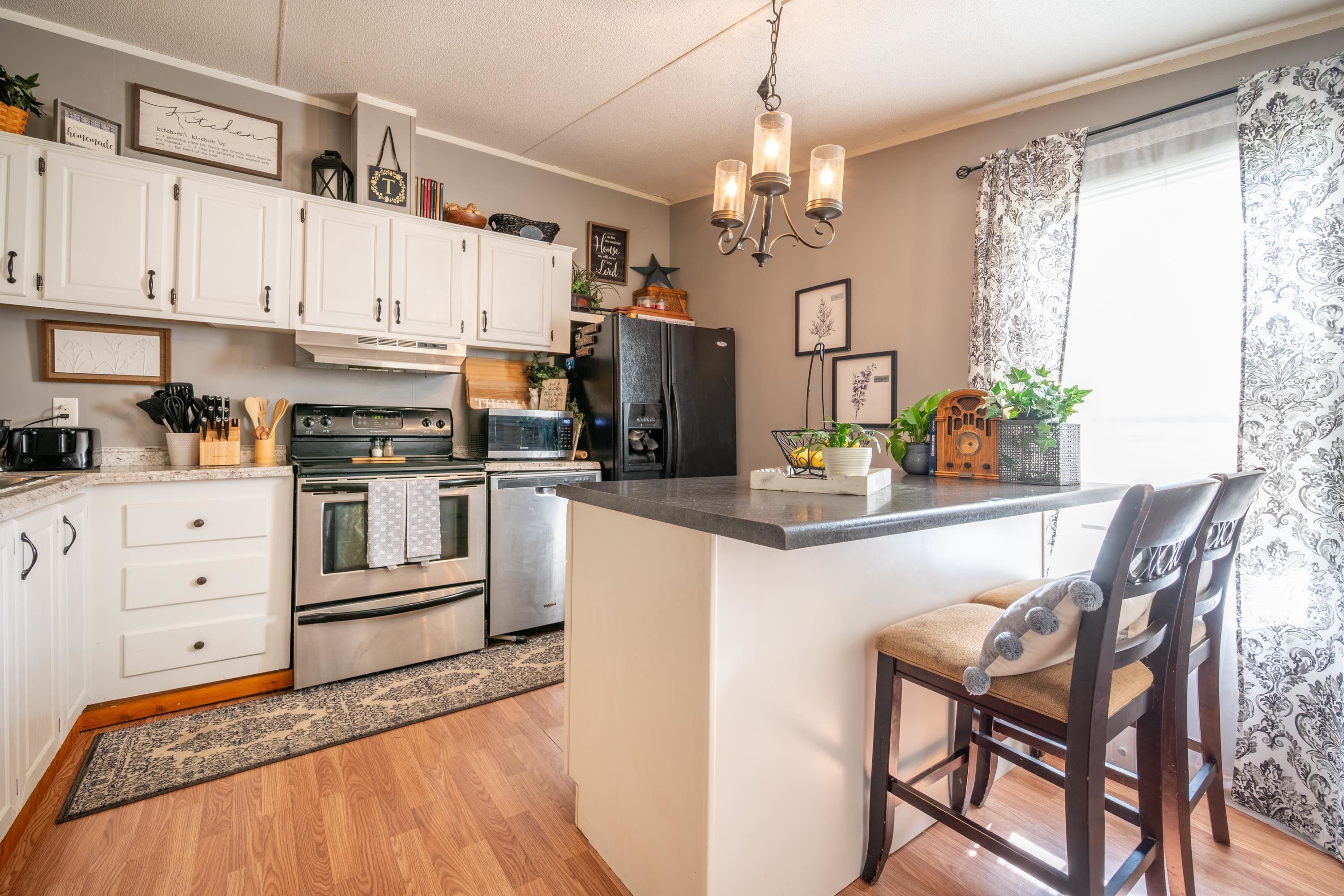 1755 Union School Road SW Floyd VA 24091