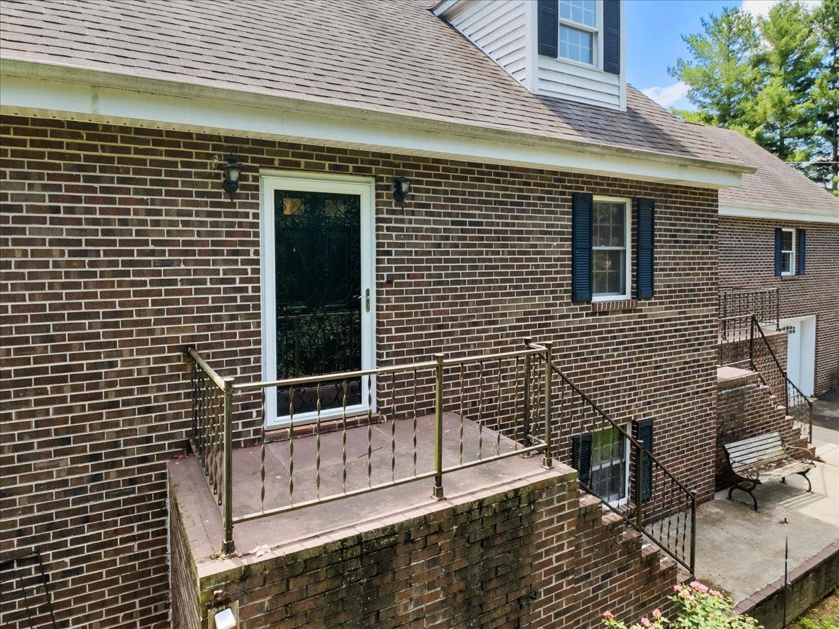 4307 Horseshoe Loop Dublin VA 24084