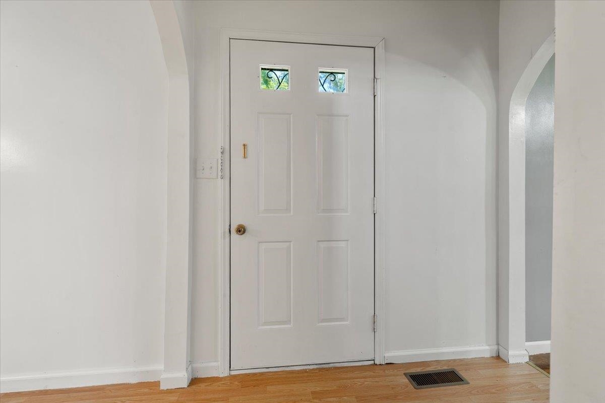 4307 Horseshoe Loop Dublin VA 24084