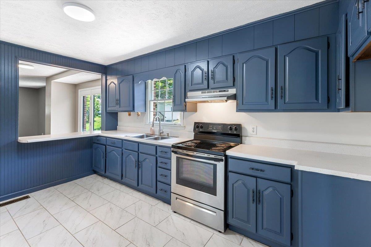 4307 Horseshoe Loop Dublin VA 24084