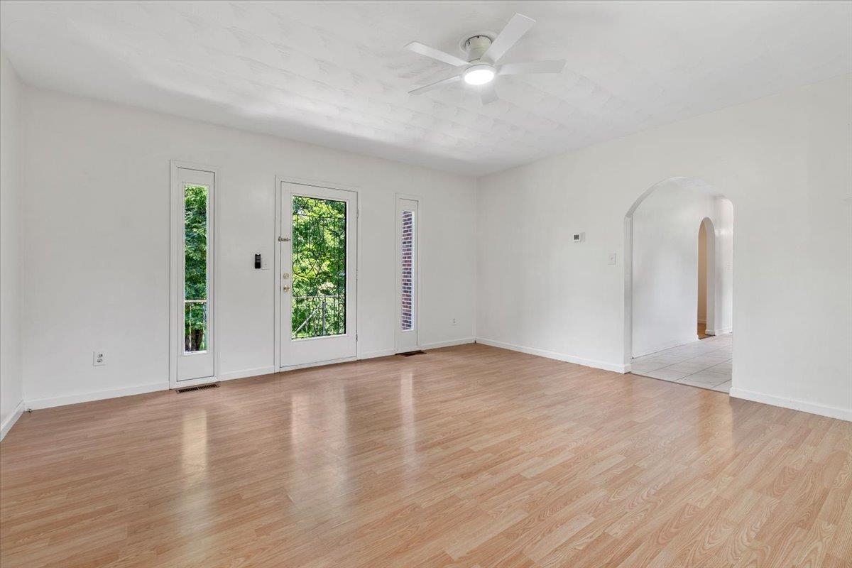 4307 Horseshoe Loop Dublin VA 24084
