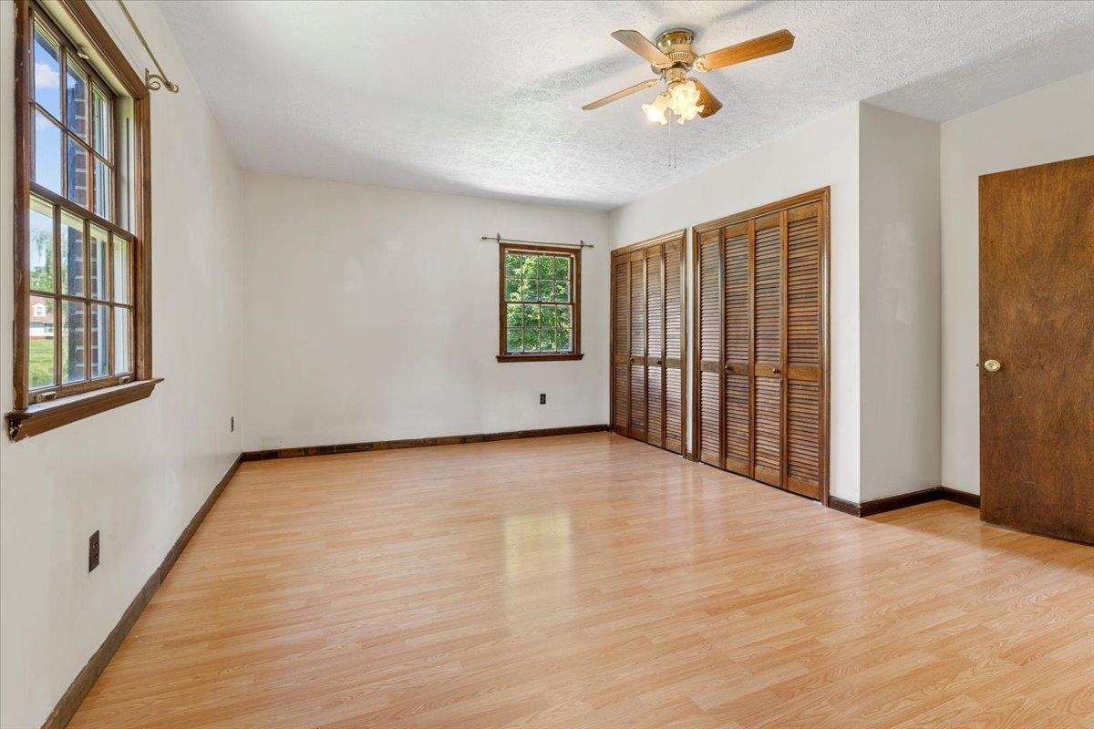 4307 Horseshoe Loop Dublin VA 24084