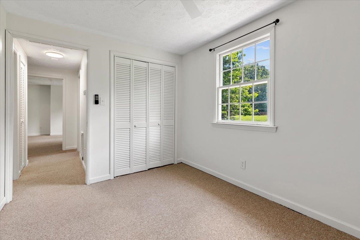 4307 Horseshoe Loop Dublin VA 24084