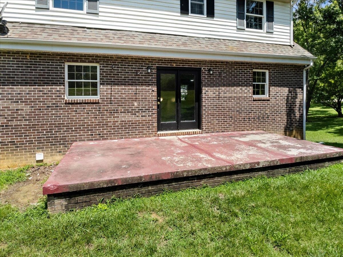 4307 Horseshoe Loop Dublin VA 24084