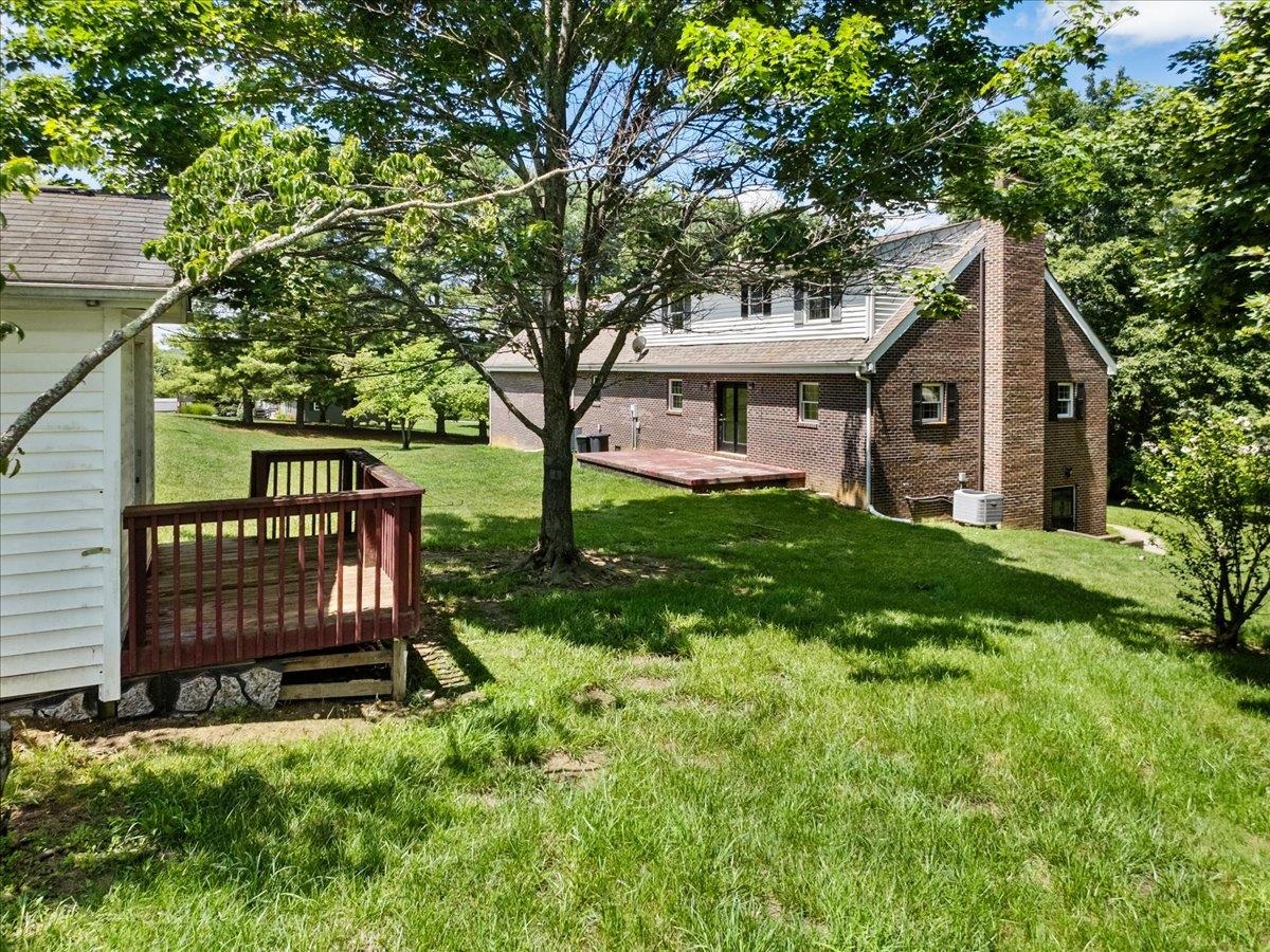 4307 Horseshoe Loop Dublin VA 24084