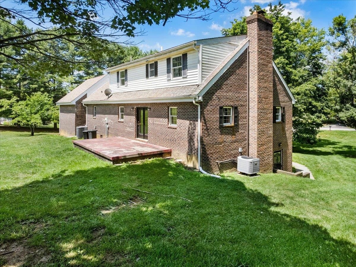 4307 Horseshoe Loop Dublin VA 24084