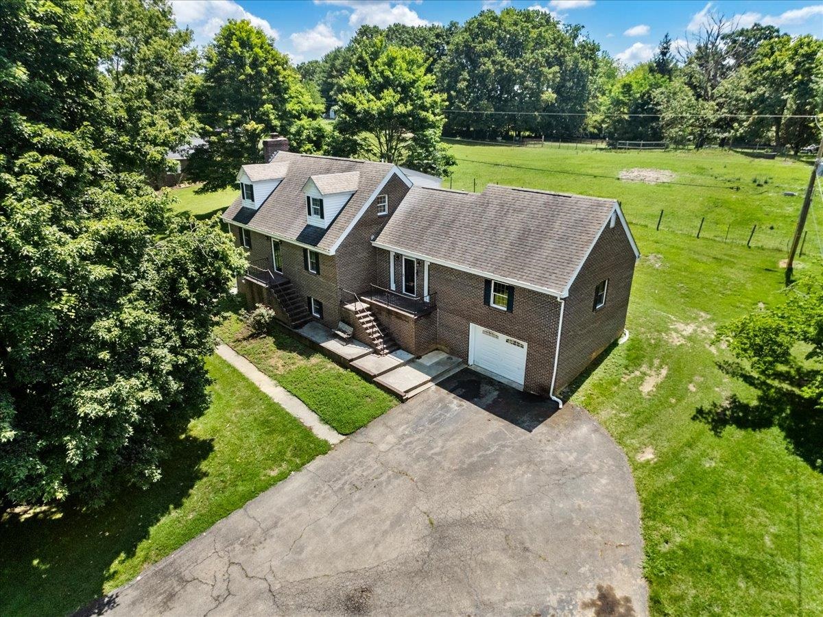 4307 Horseshoe Loop Dublin VA 24084