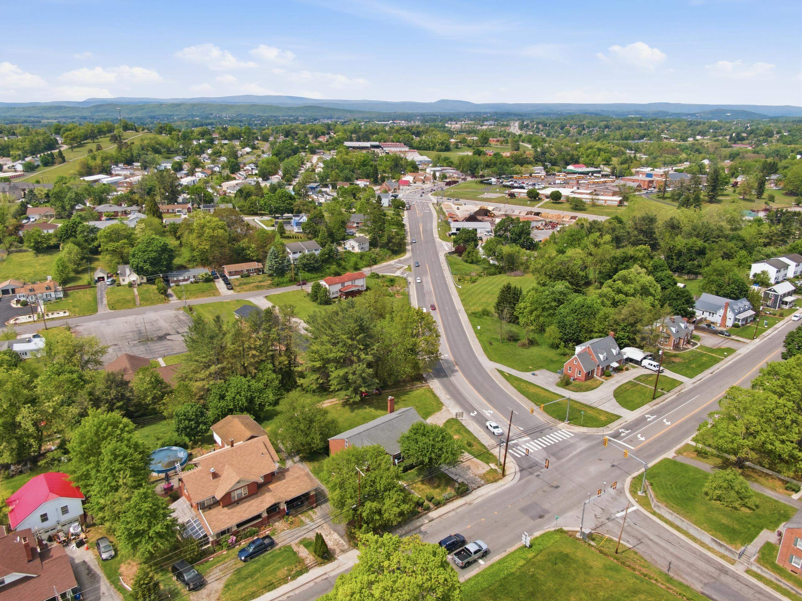 705 W Main Street Christiansburg VA 24073