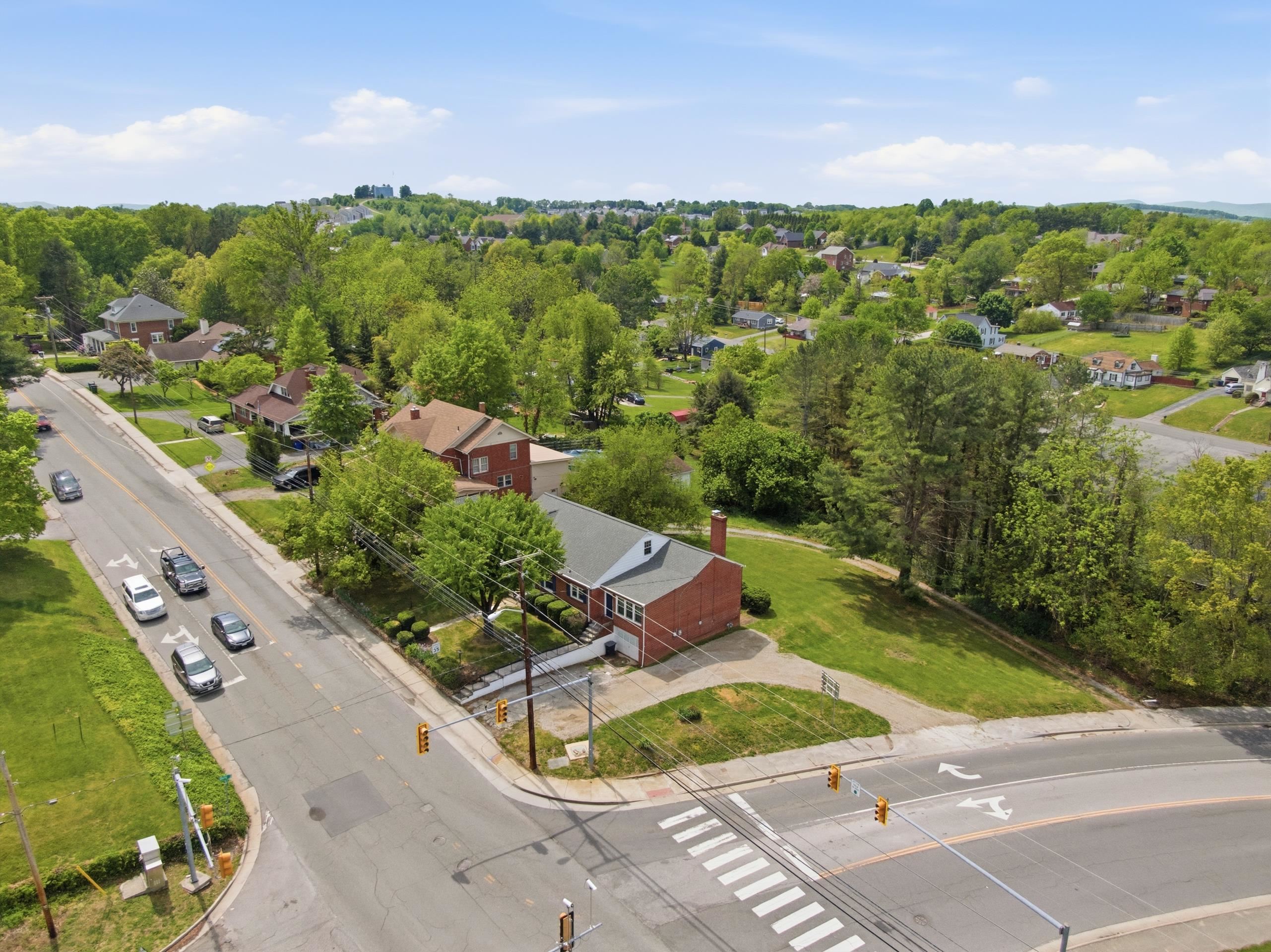 705 W Main Street Christiansburg VA 24073