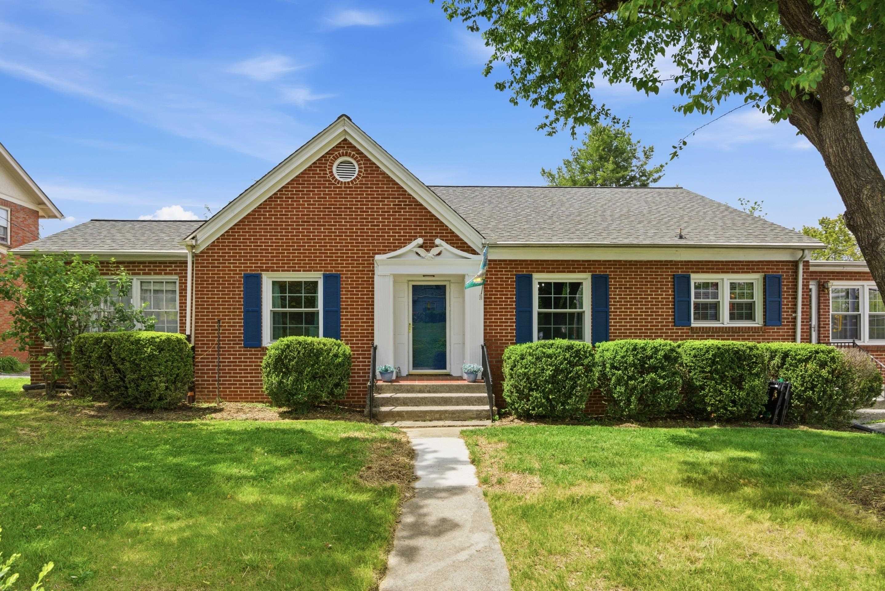 705 W Main Street Christiansburg VA 24073