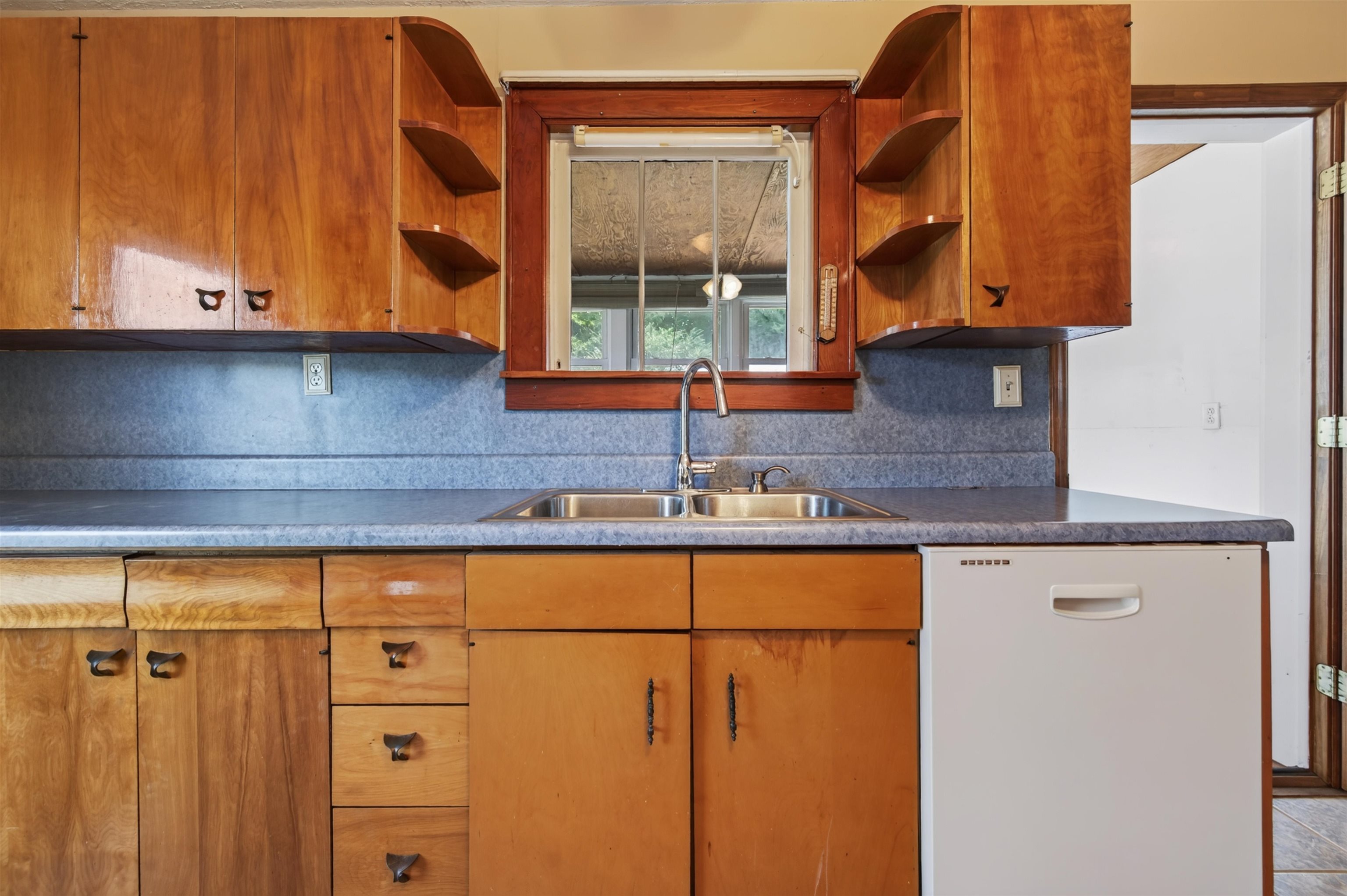 4218 Holbert Avenue Draper VA 24324