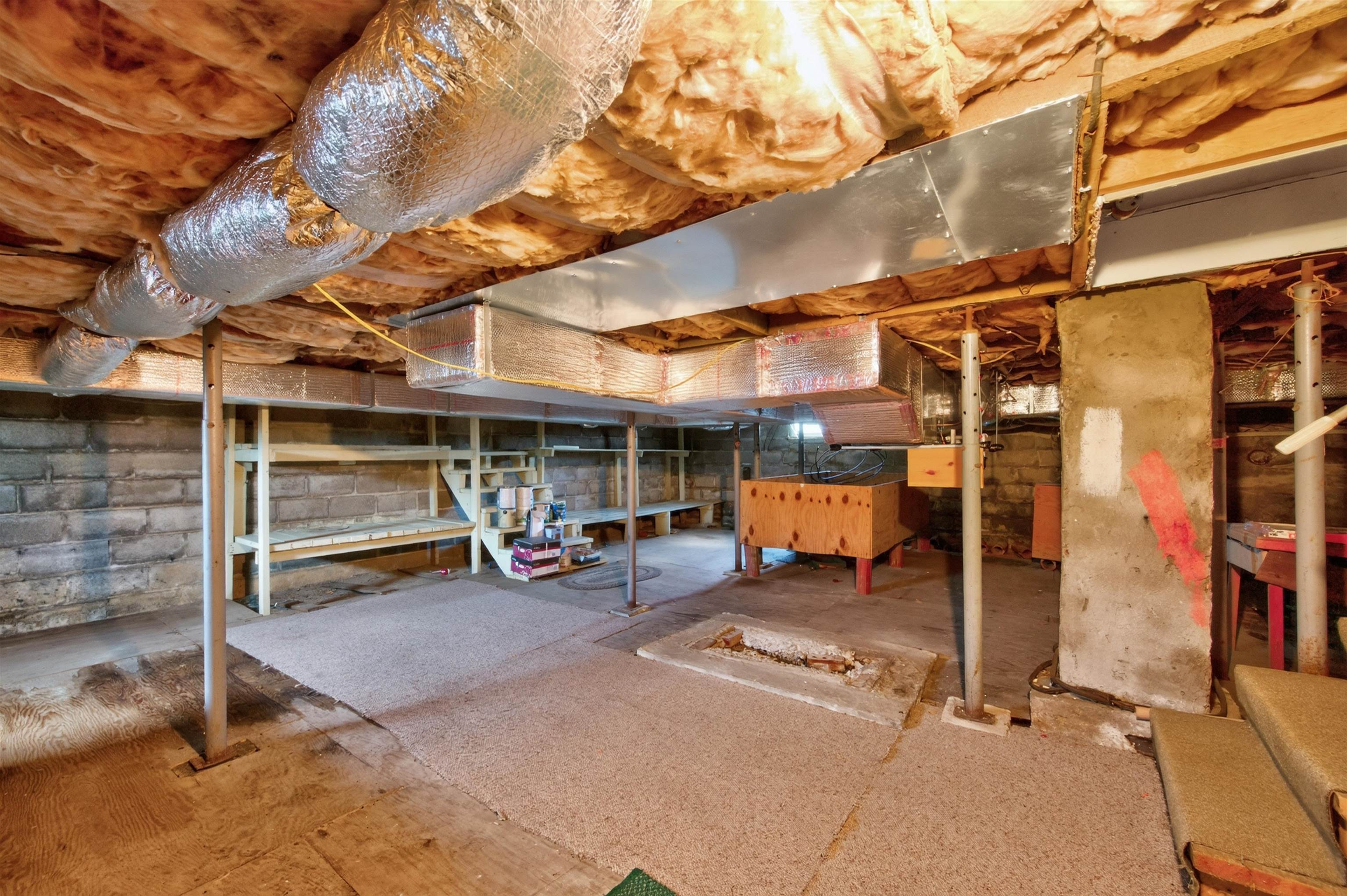 4218 Holbert Avenue Draper VA 24324