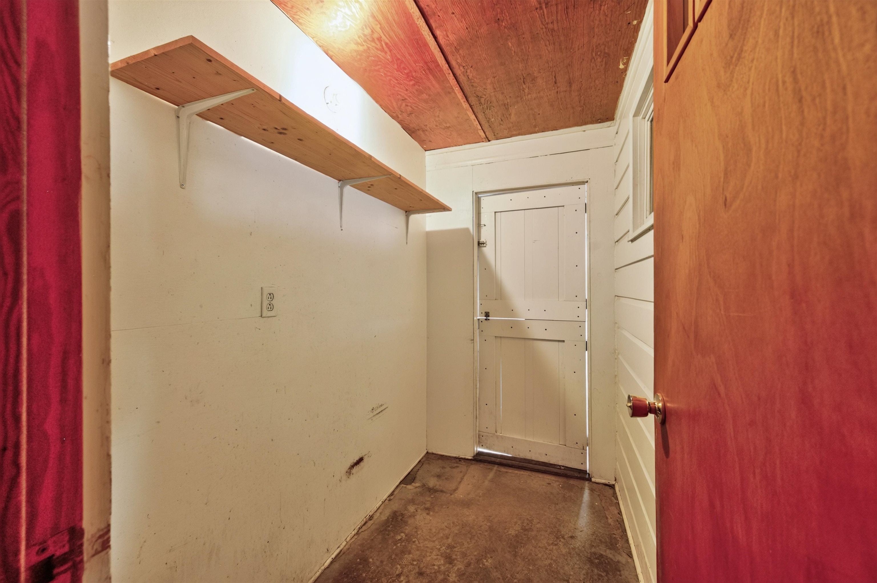 4218 Holbert Avenue Draper VA 24324