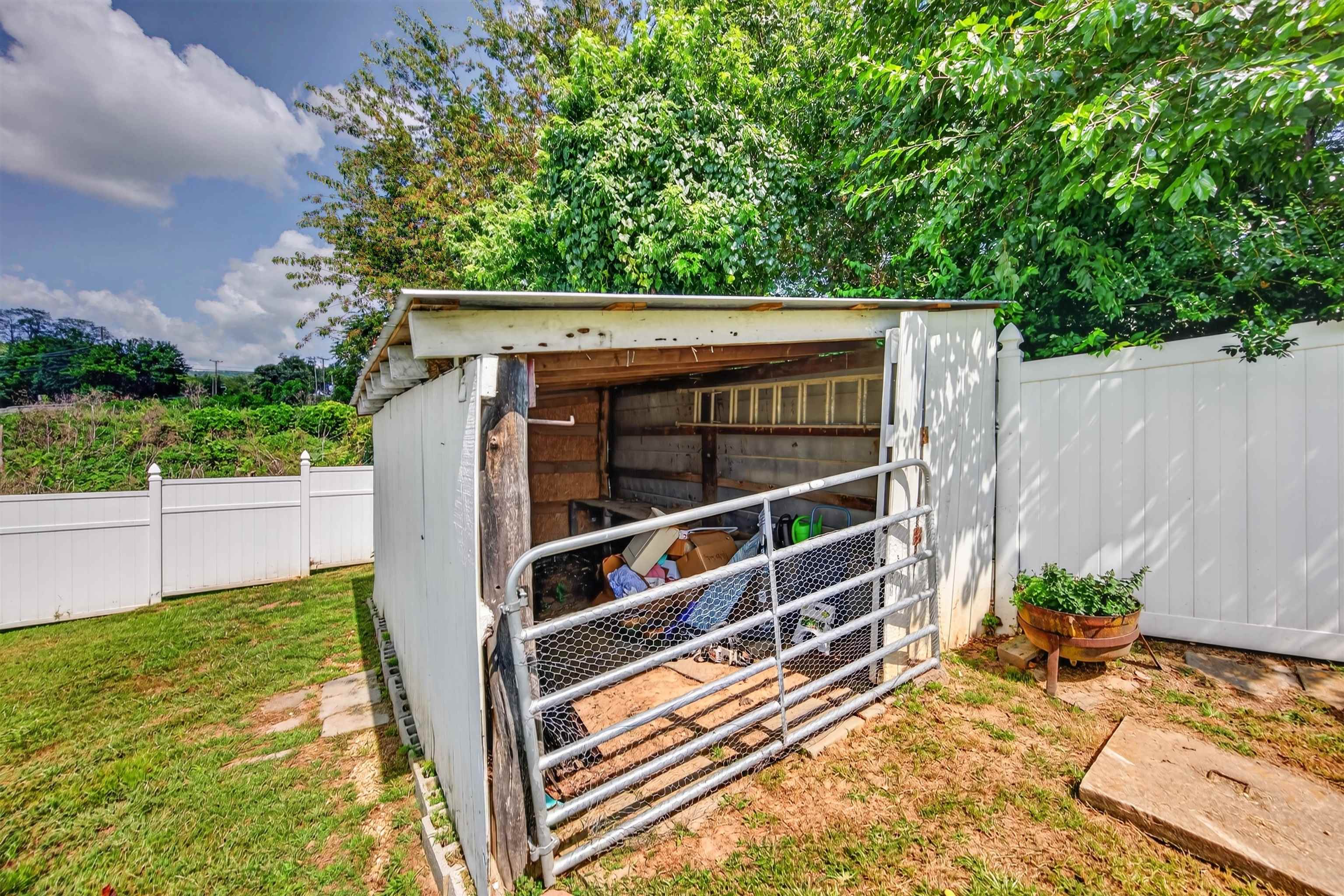 4218 Holbert Avenue Draper VA 24324