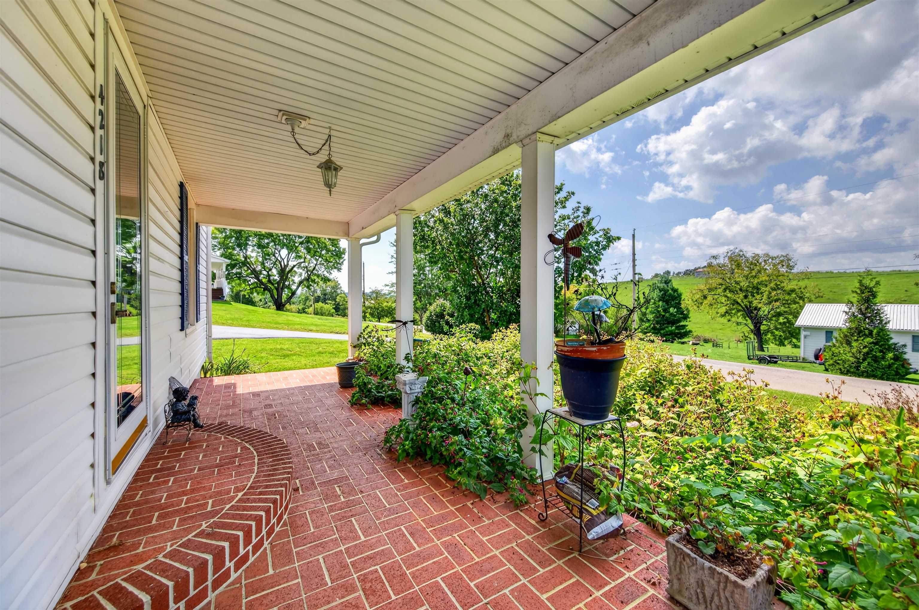 4218 Holbert Avenue Draper VA 24324