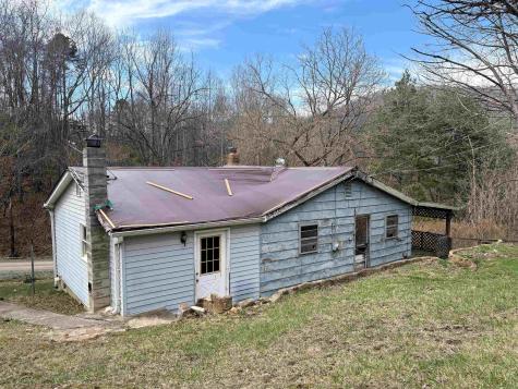 263 Hopkins Road Pearisburg VA 24134