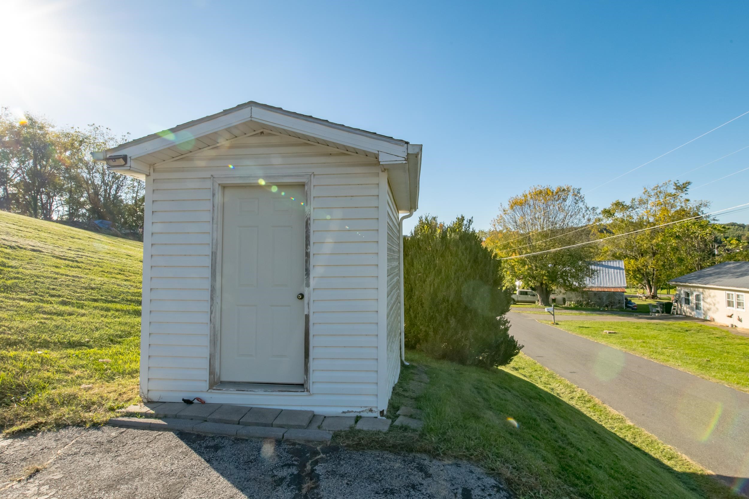 437 Armory Road Galax VA 24333