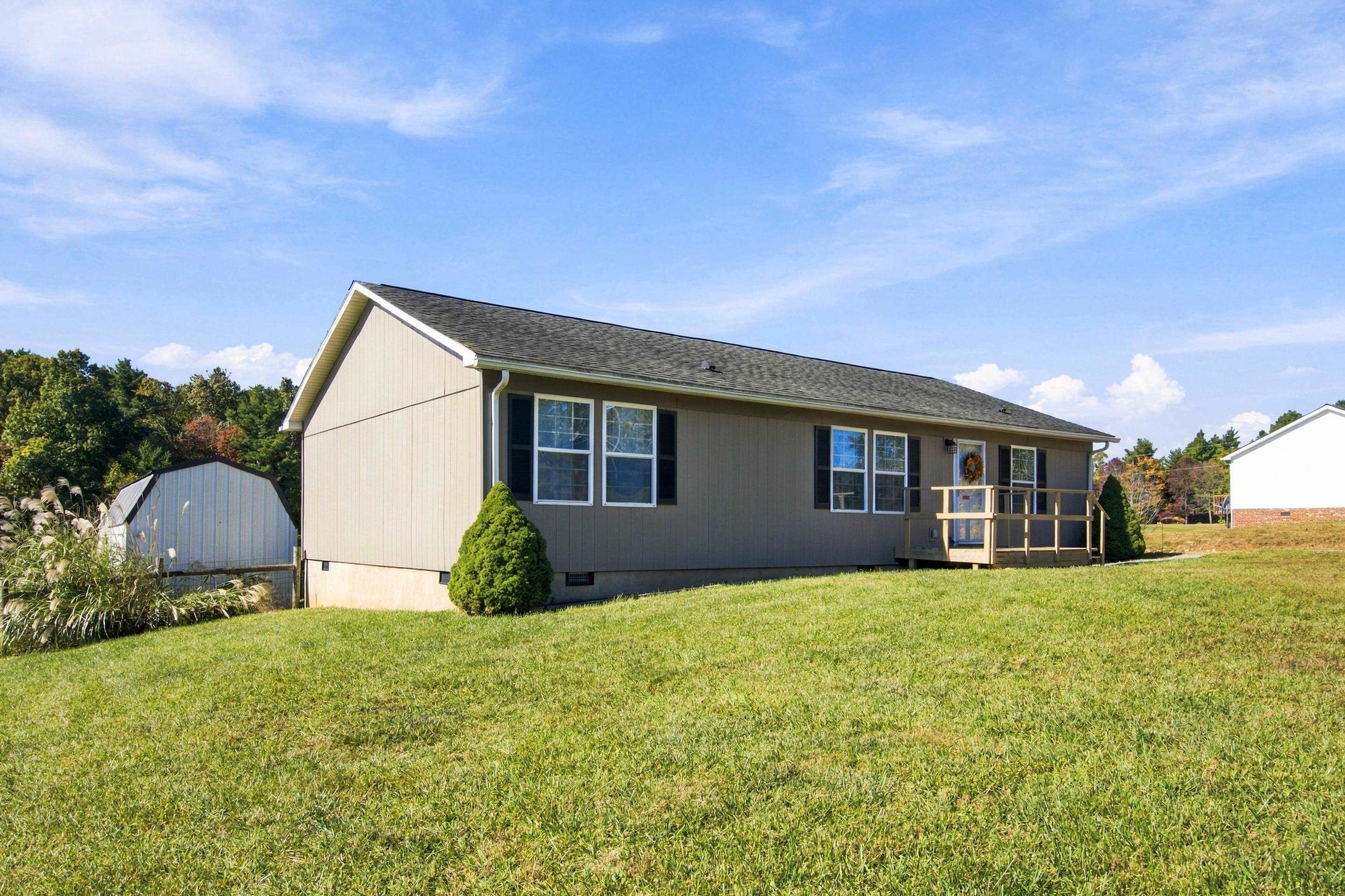 564 Jerry Lane NE Check VA 24072