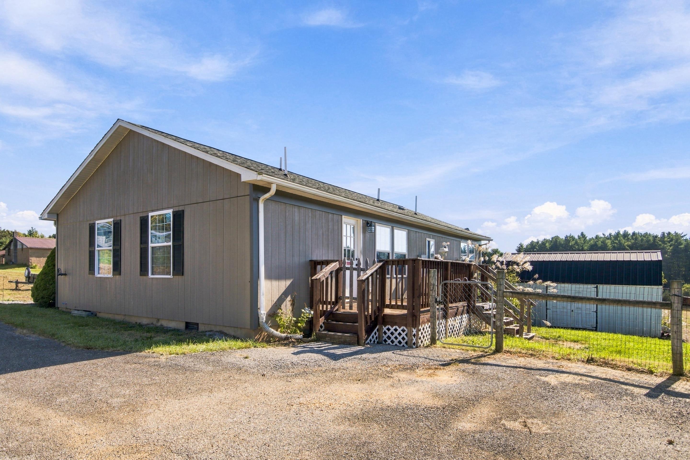 564 Jerry Lane NE Check VA 24072