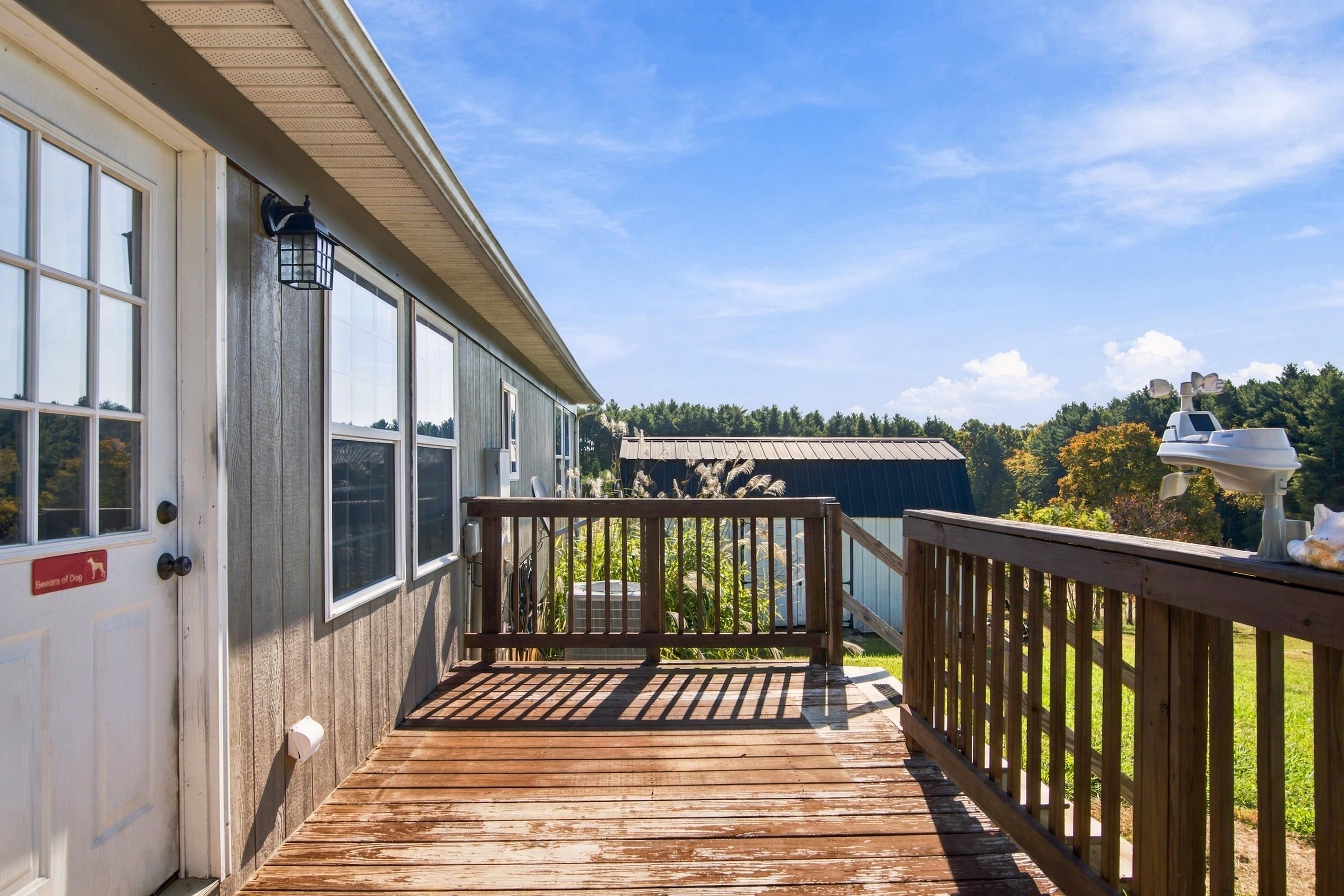 564 Jerry Lane NE Check VA 24072