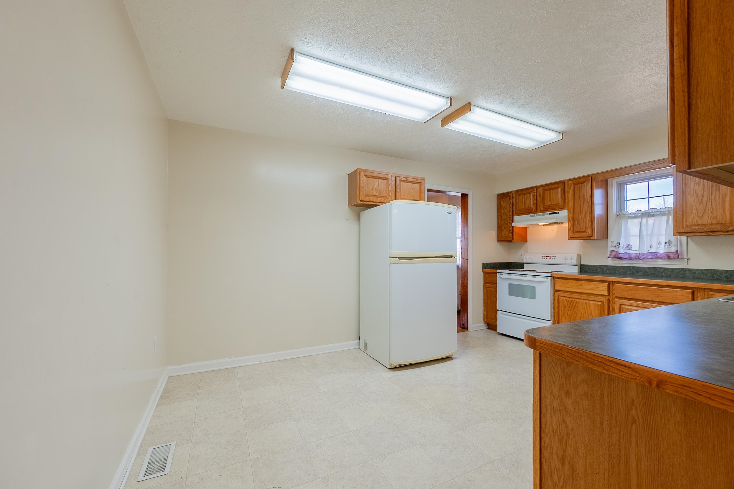 395 E Franklin Street Wytheville VA 24382