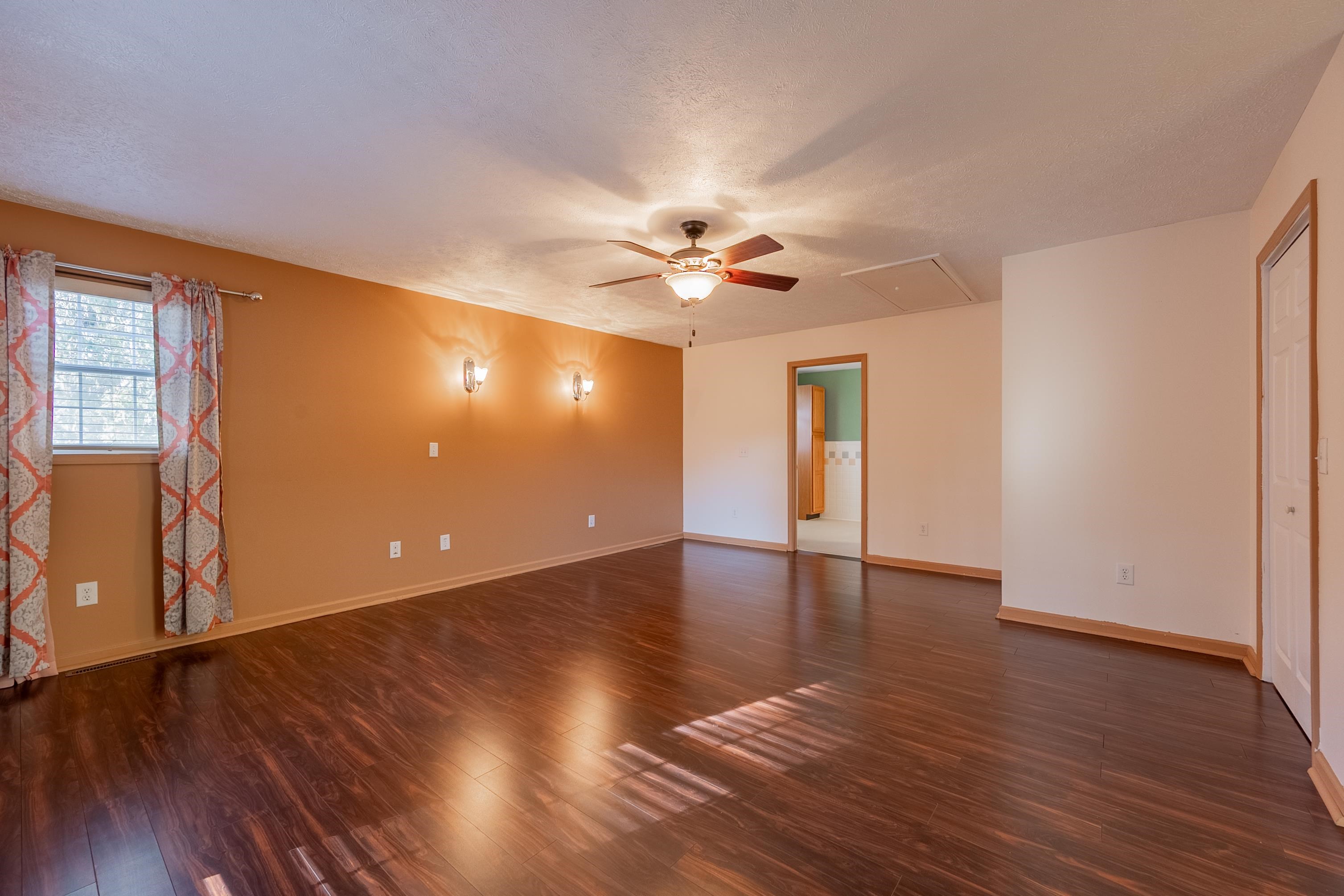 395 E Franklin Street Wytheville VA 24382