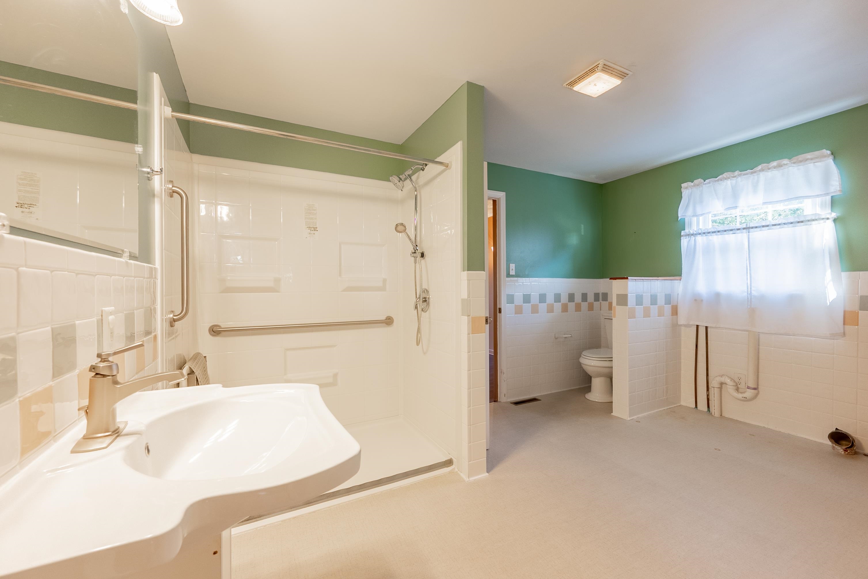 395 E Franklin Street Wytheville VA 24382