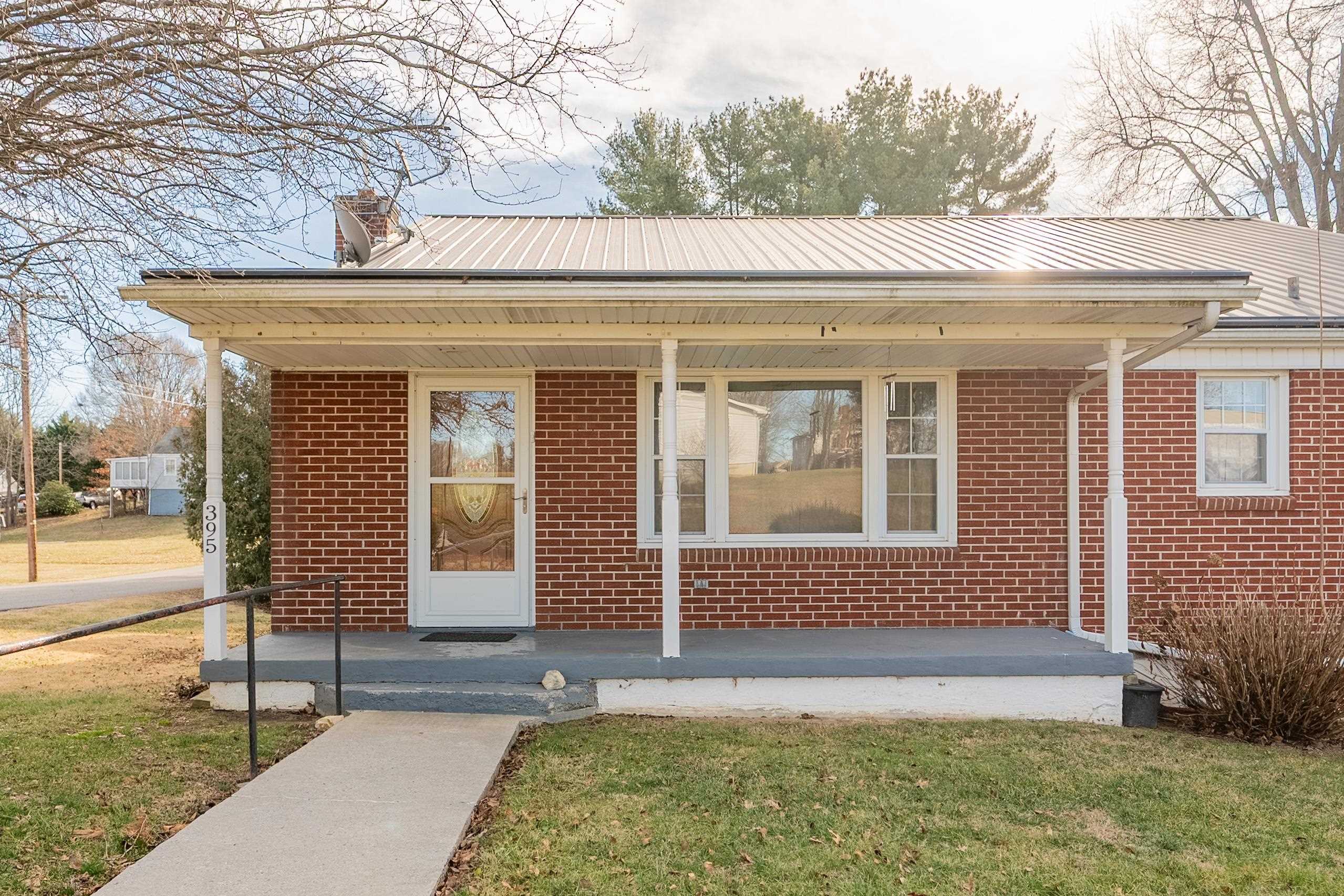 395 E Franklin Street Wytheville VA 24382