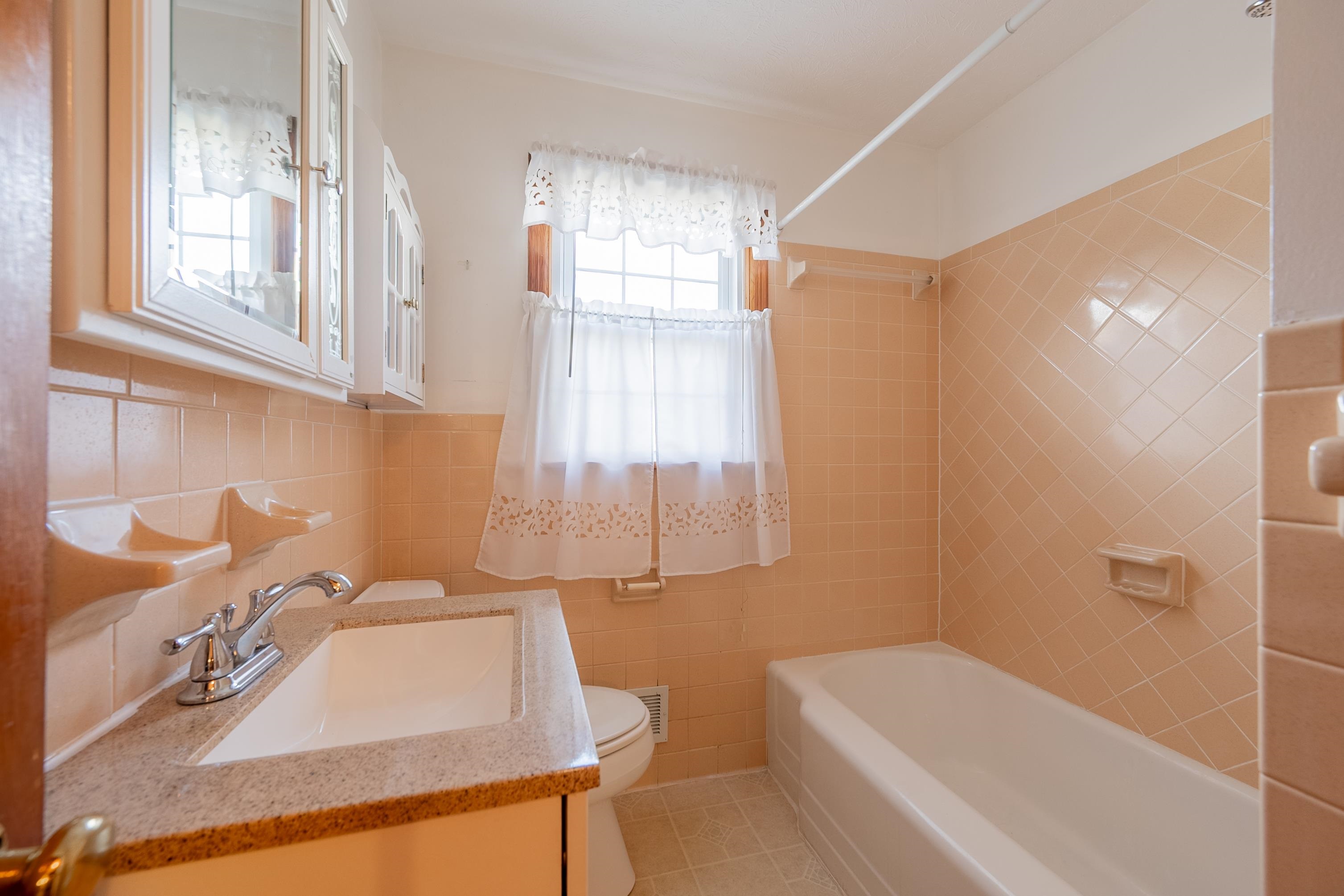 395 E Franklin Street Wytheville VA 24382