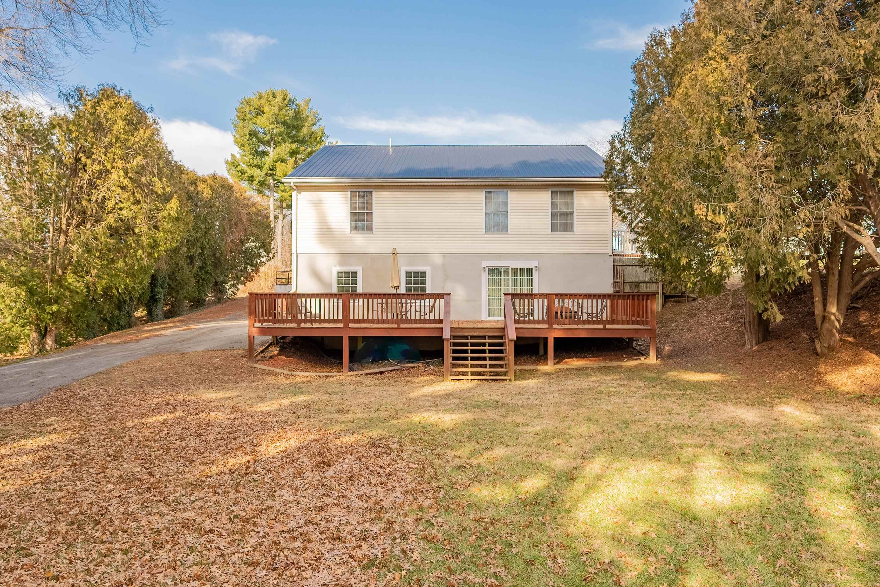 395 E Franklin Street Wytheville VA 24382