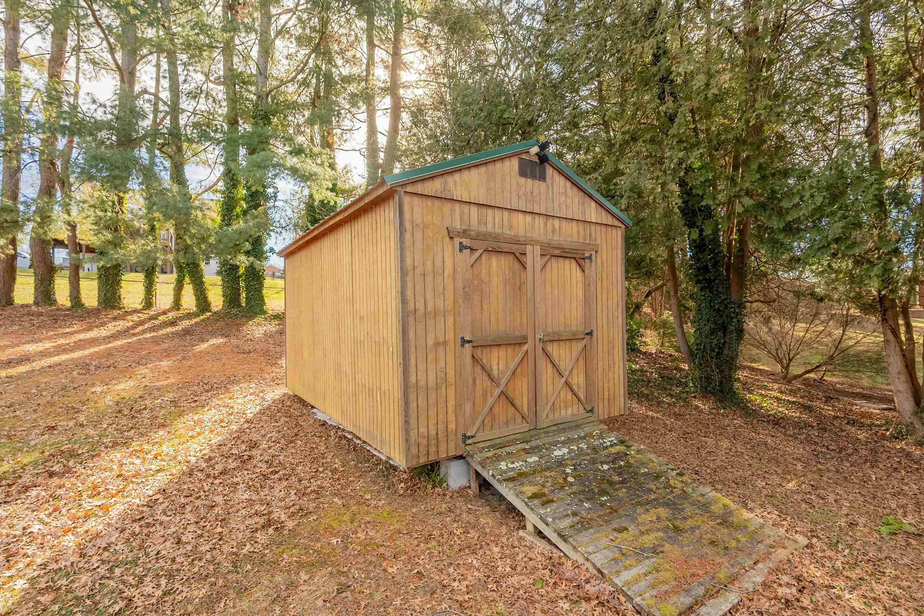 395 E Franklin Street Wytheville VA 24382