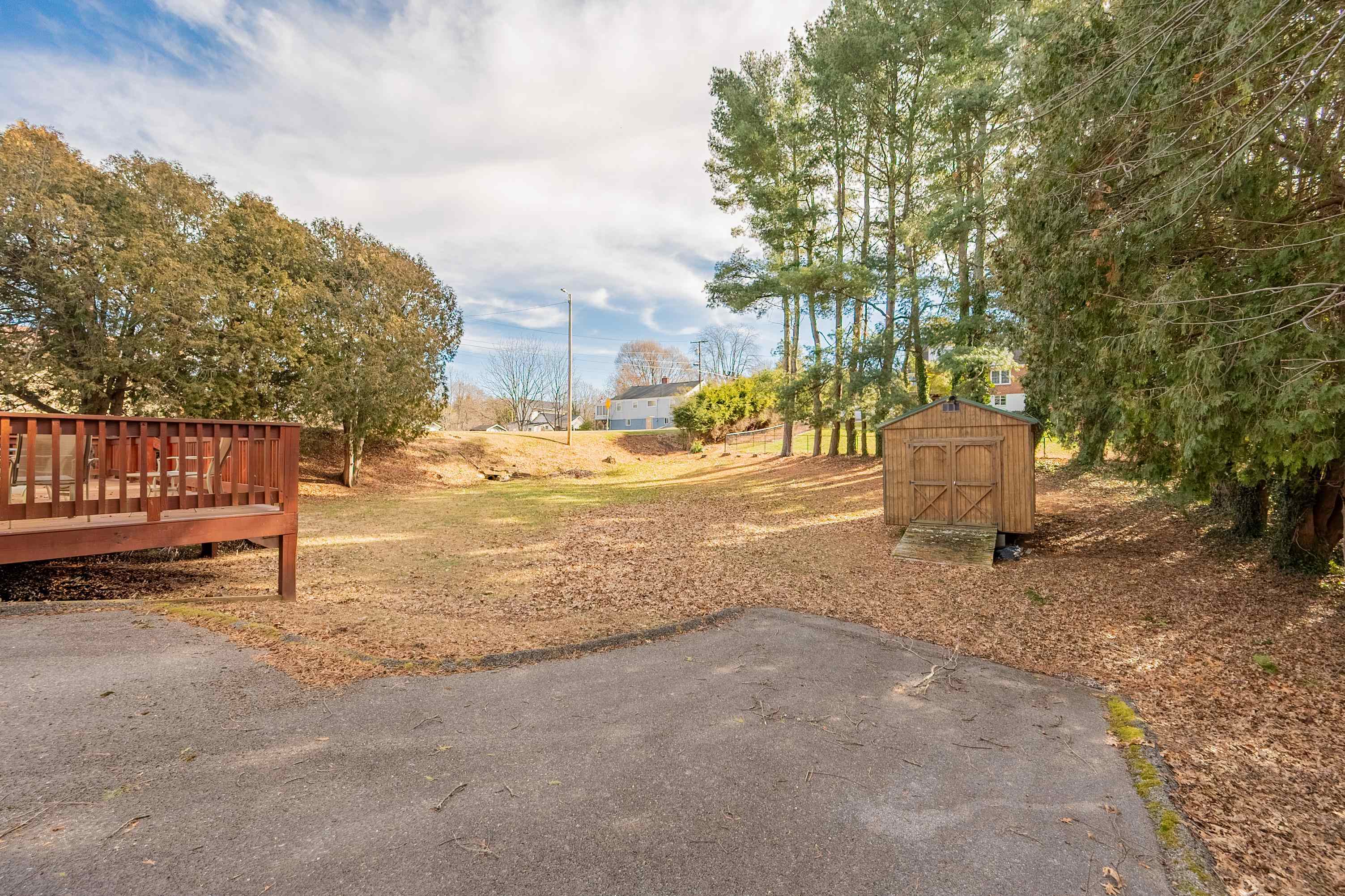 395 E Franklin Street Wytheville VA 24382