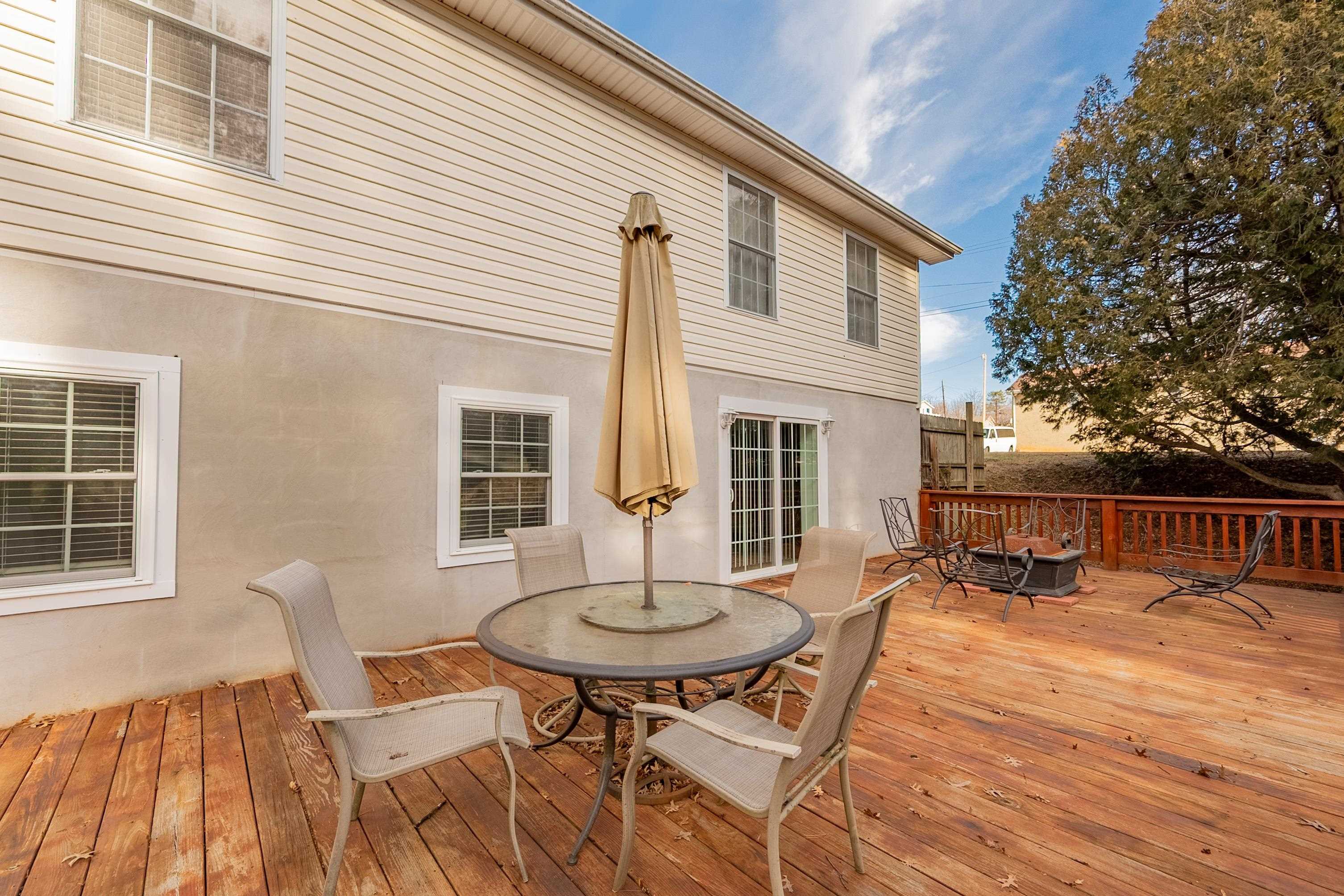 395 E Franklin Street Wytheville VA 24382