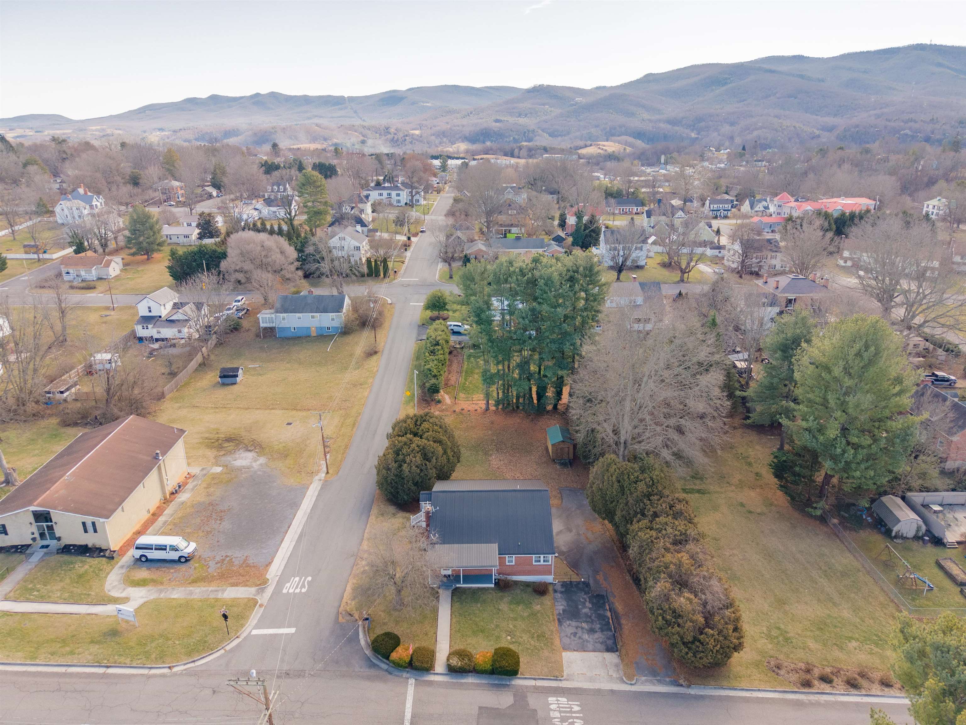 395 E Franklin Street Wytheville VA 24382