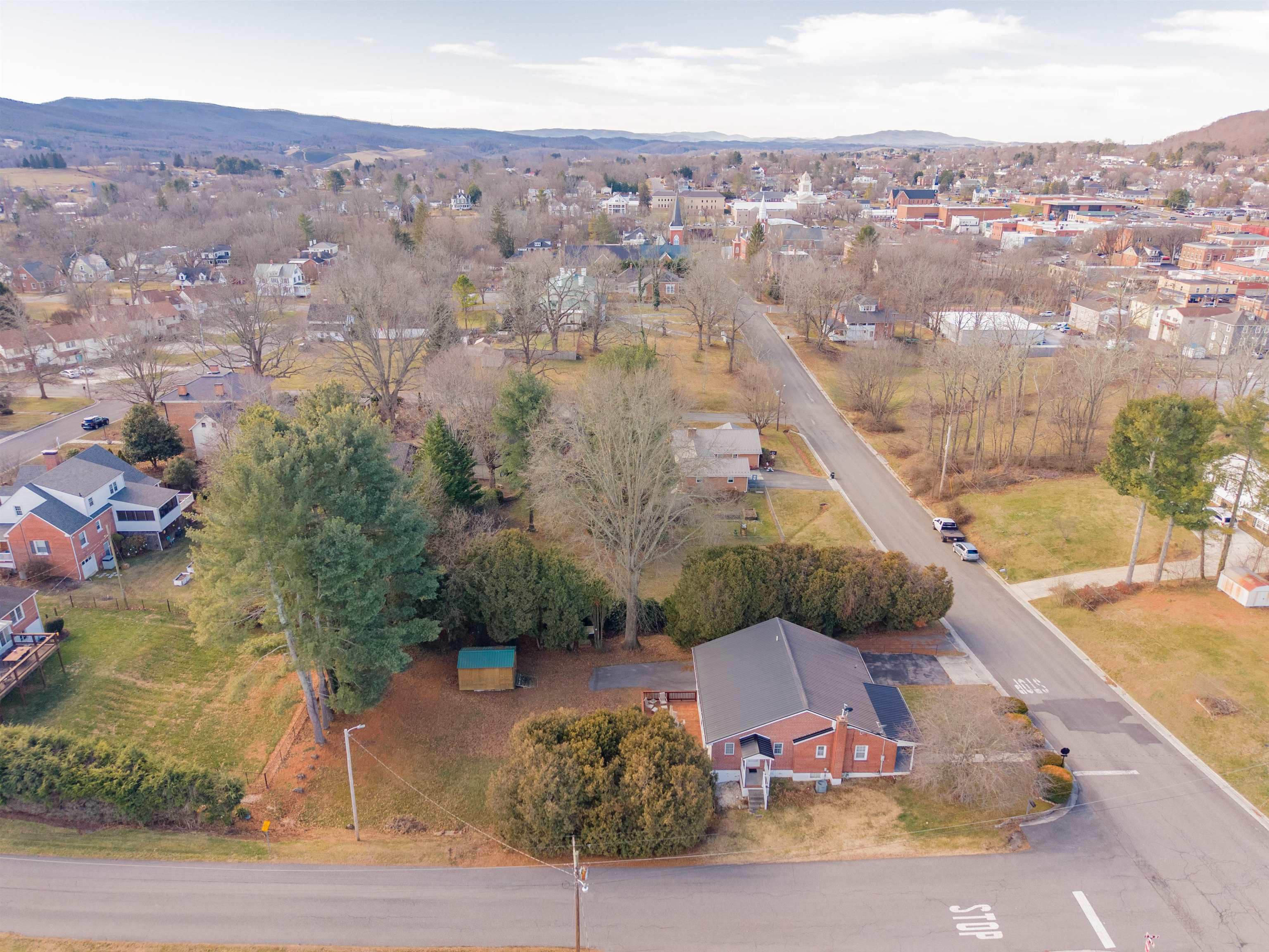 395 E Franklin Street Wytheville VA 24382