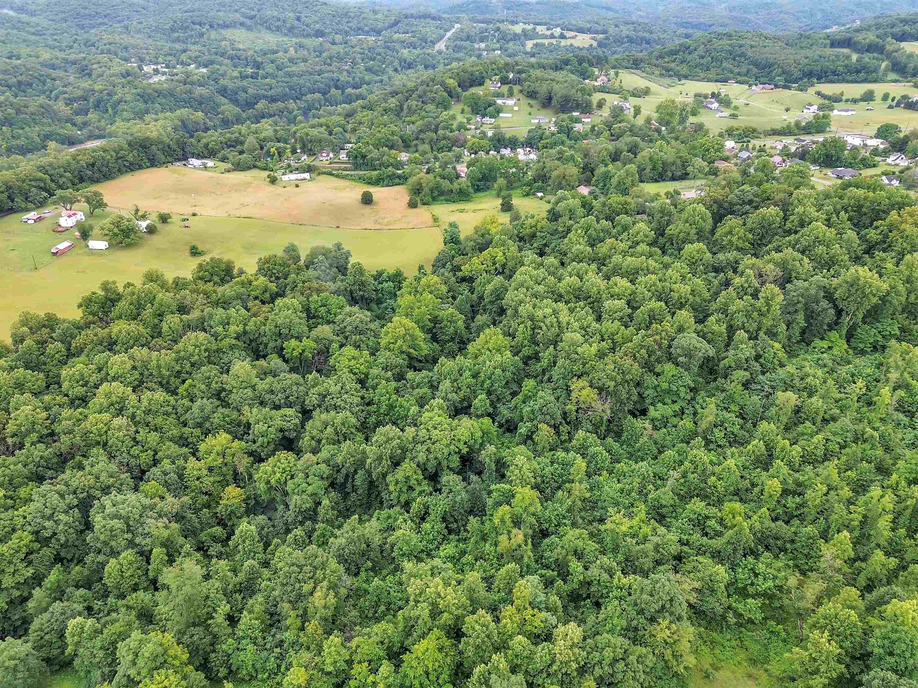 566 Pyrtle Road Ripplemead VA 24150