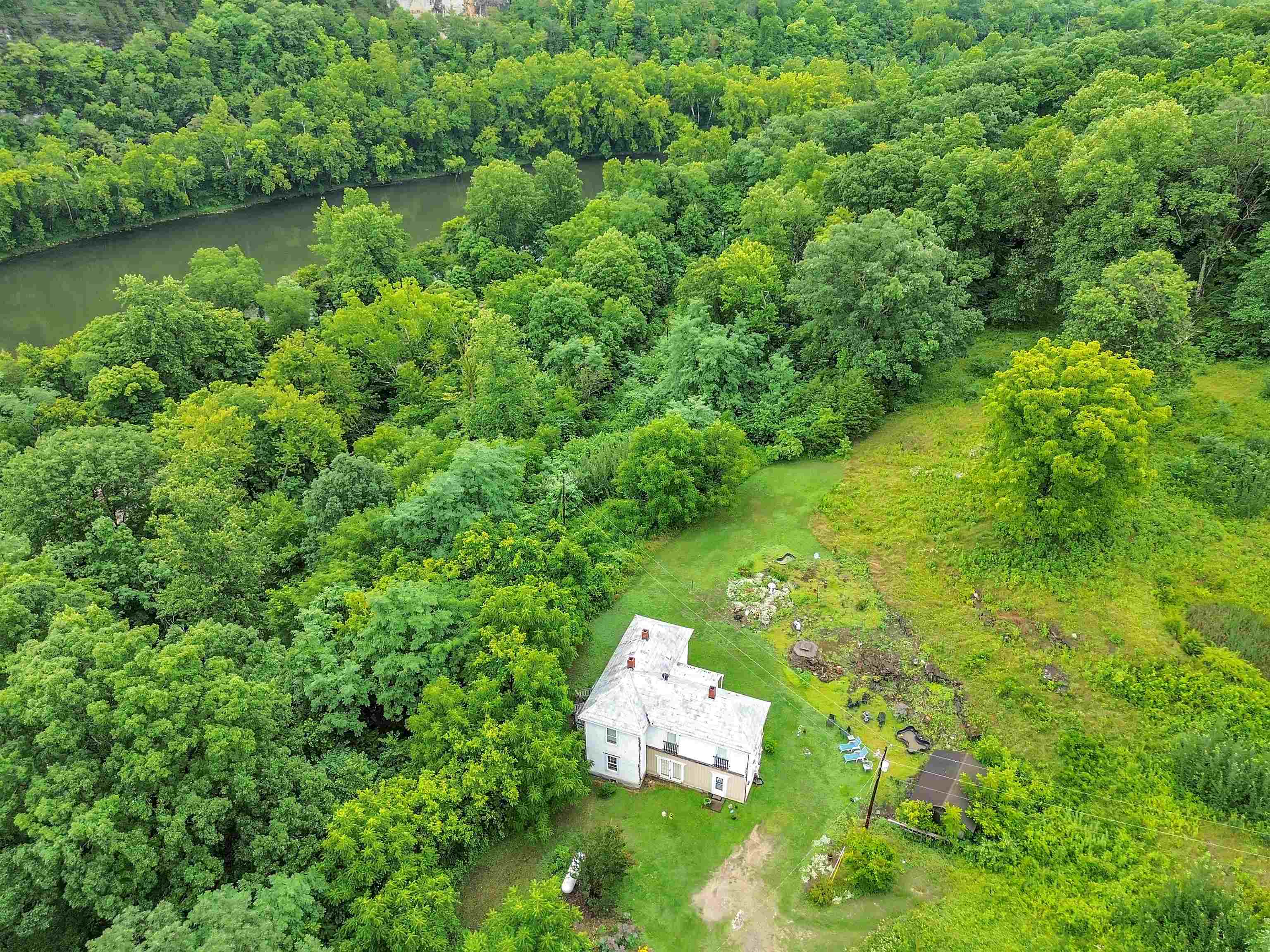 566 Pyrtle Road Ripplemead VA 24150