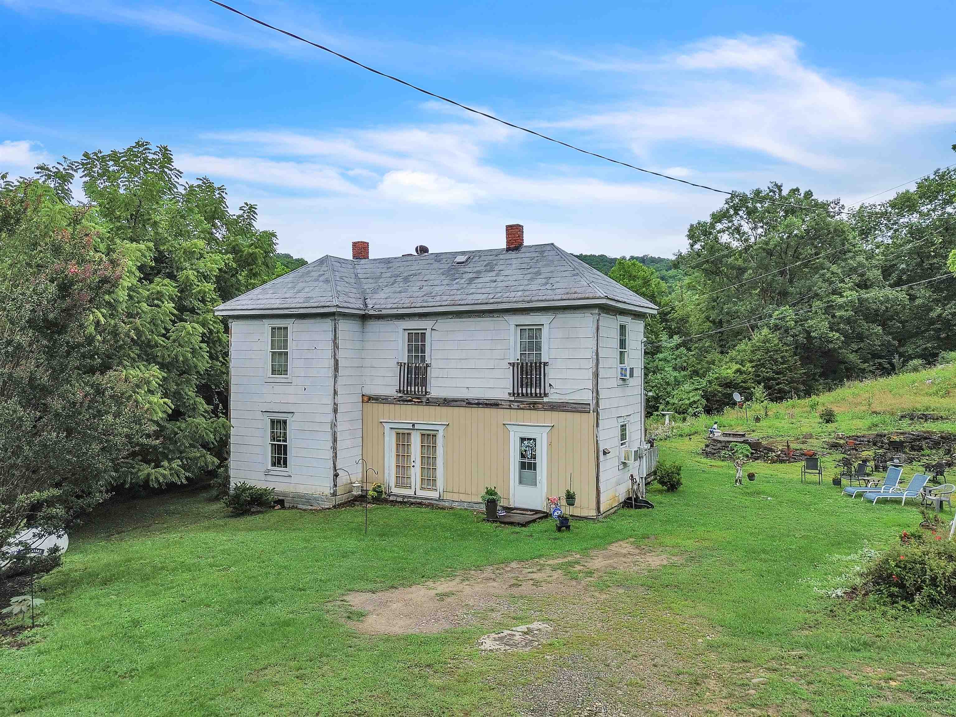 566 Pyrtle Road Ripplemead VA 24150