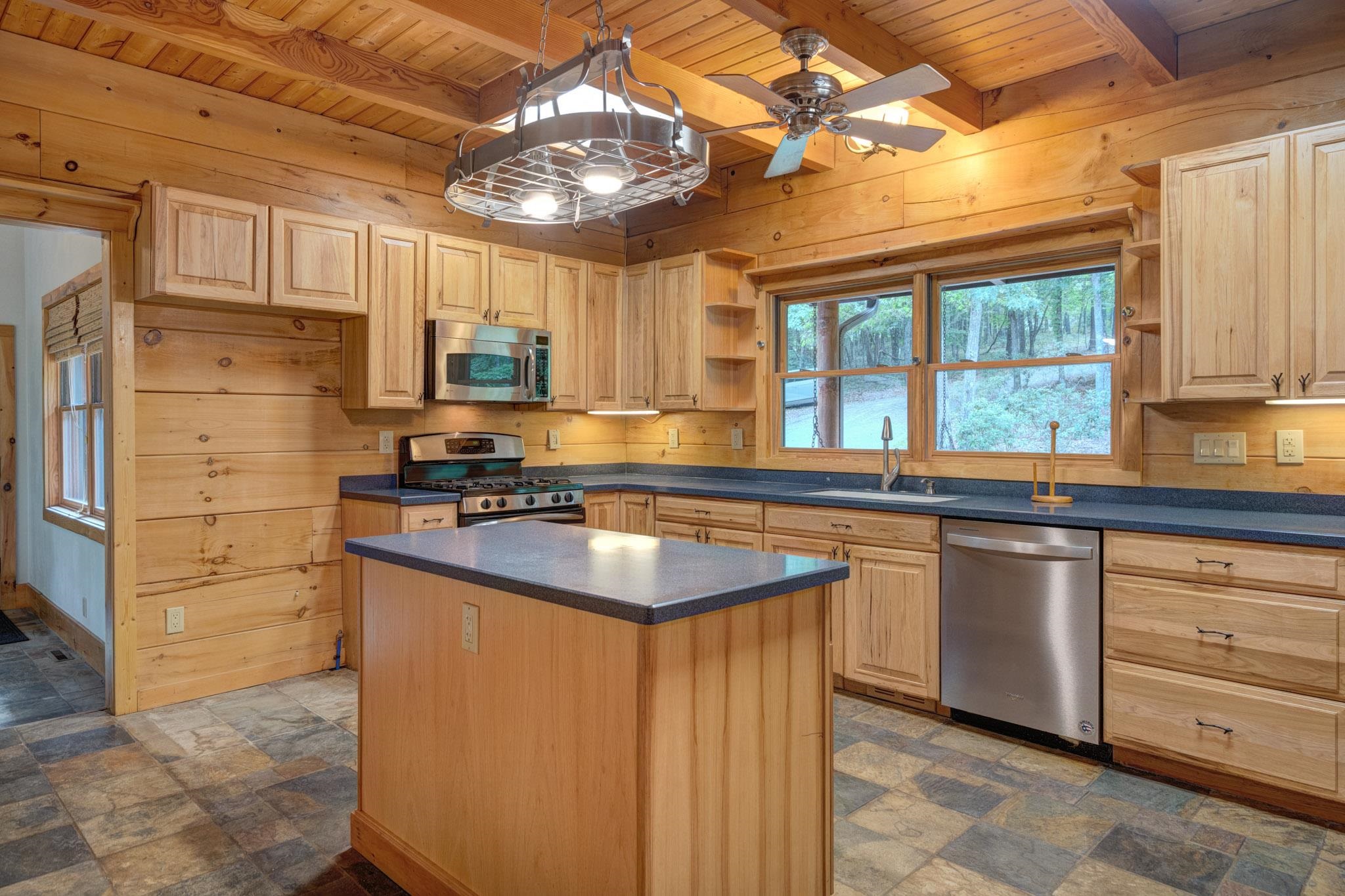 499 Craig Woods Road New Castle VA 24127