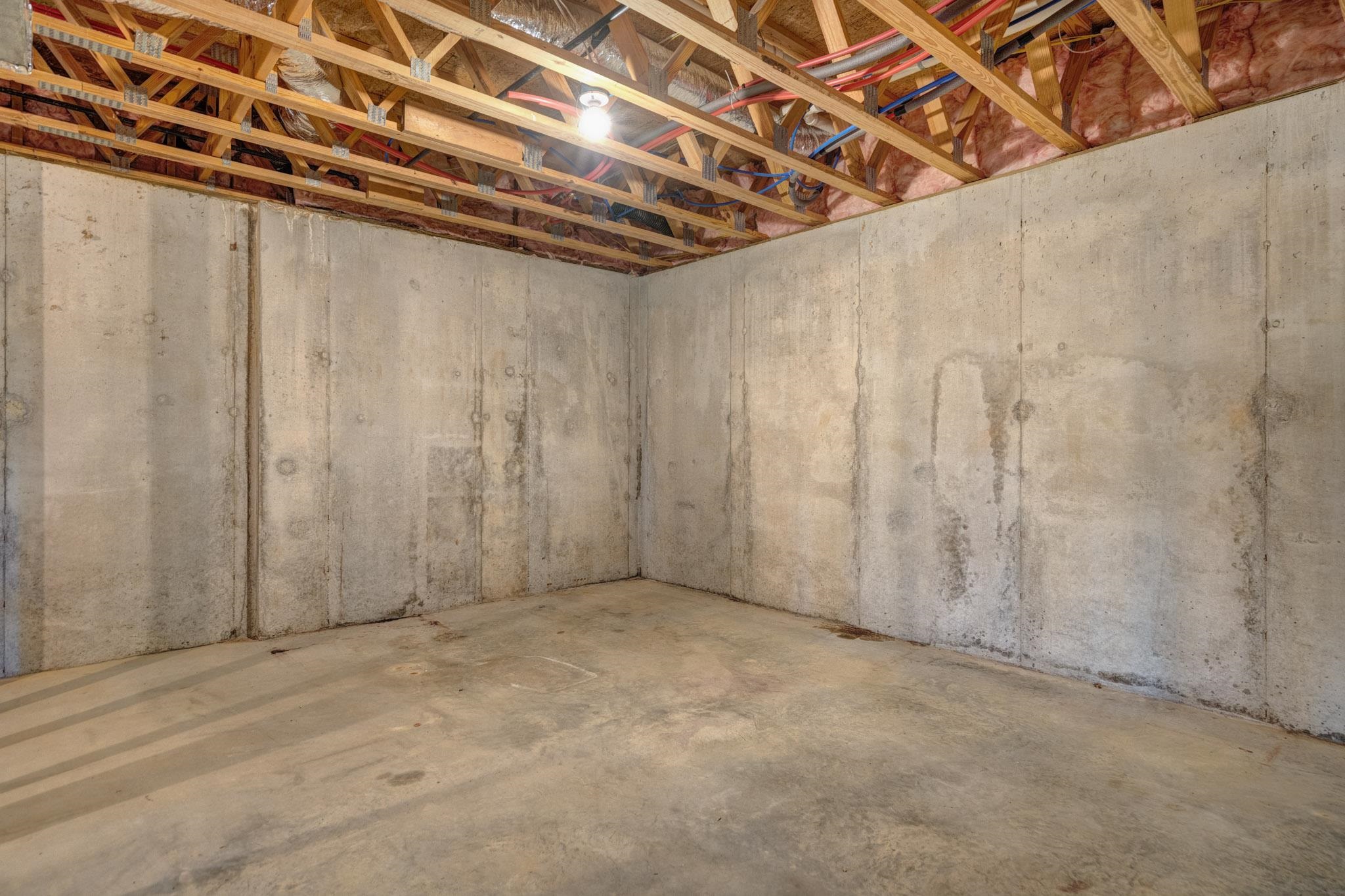 499 Craig Woods Road New Castle VA 24127
