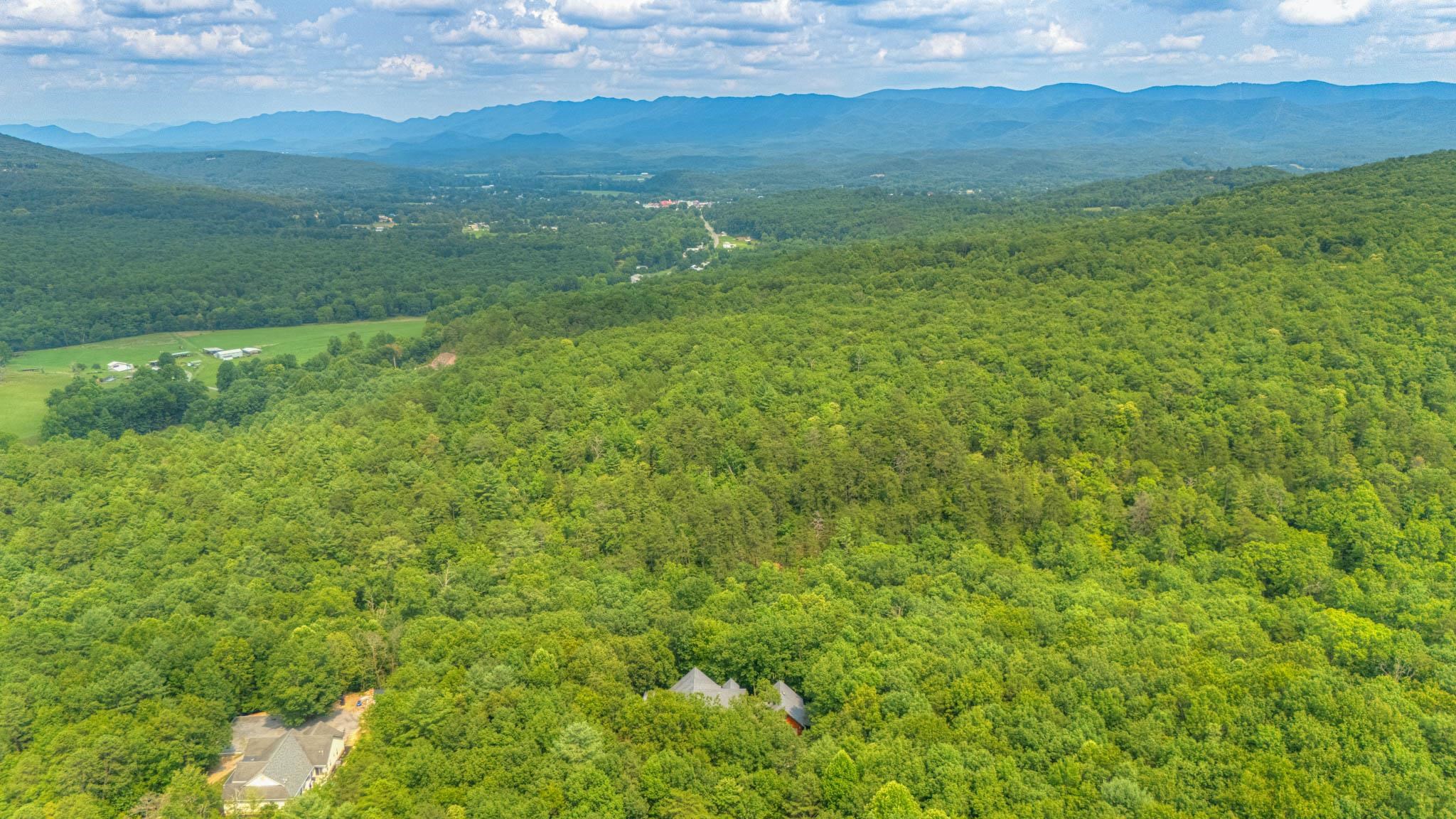 499 Craig Woods Road New Castle VA 24127