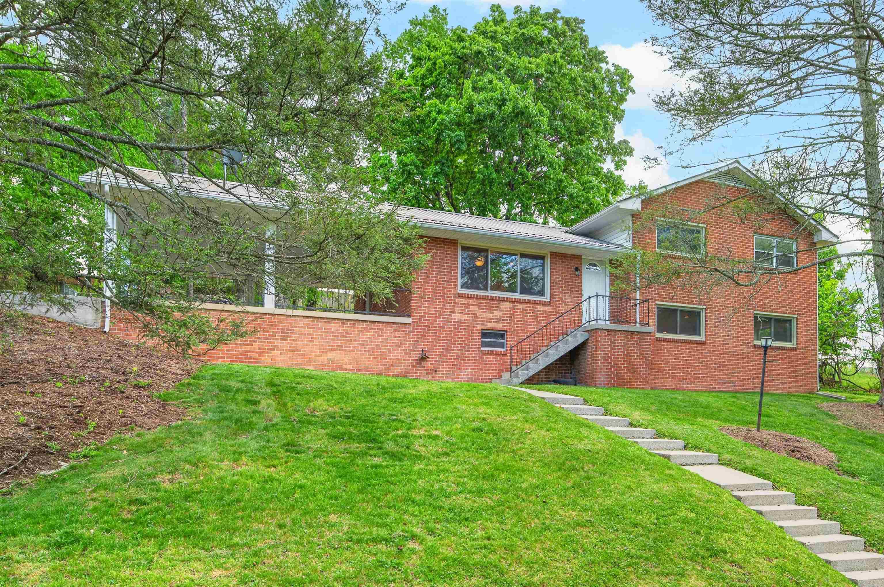 104 Haven Drive Radford VA 24141
