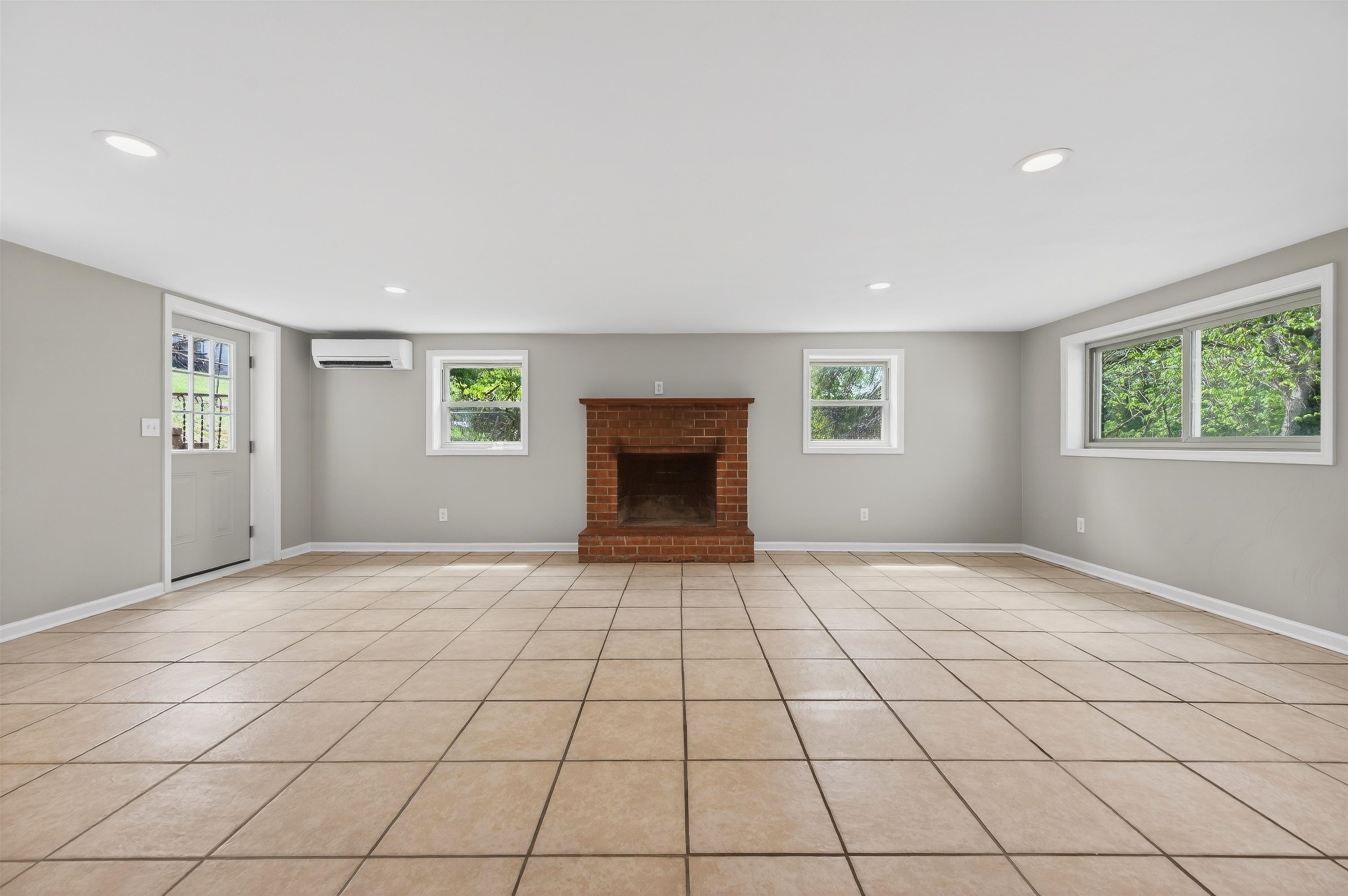 104 Haven Drive Radford VA 24141