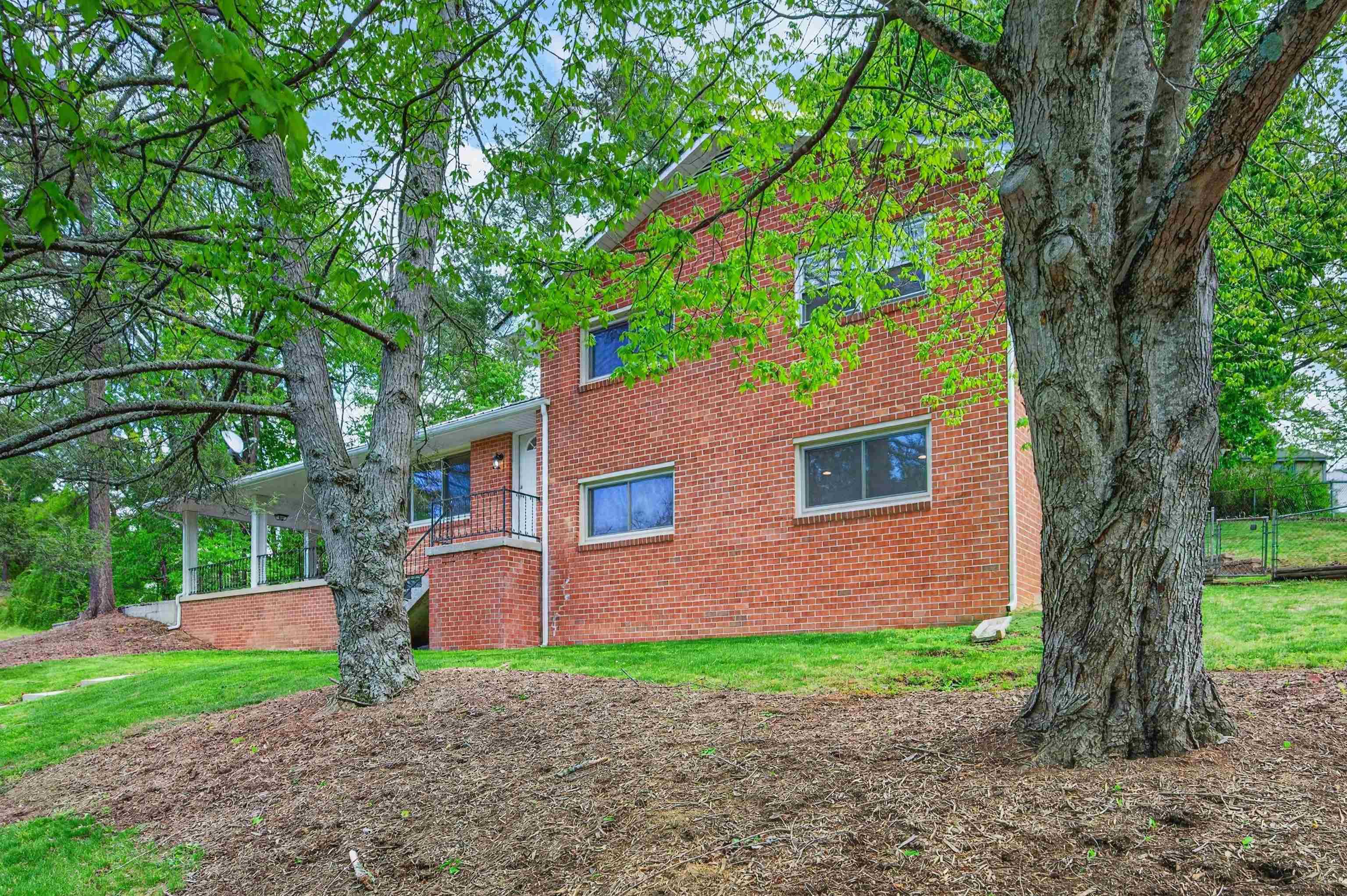 104 Haven Drive Radford VA 24141