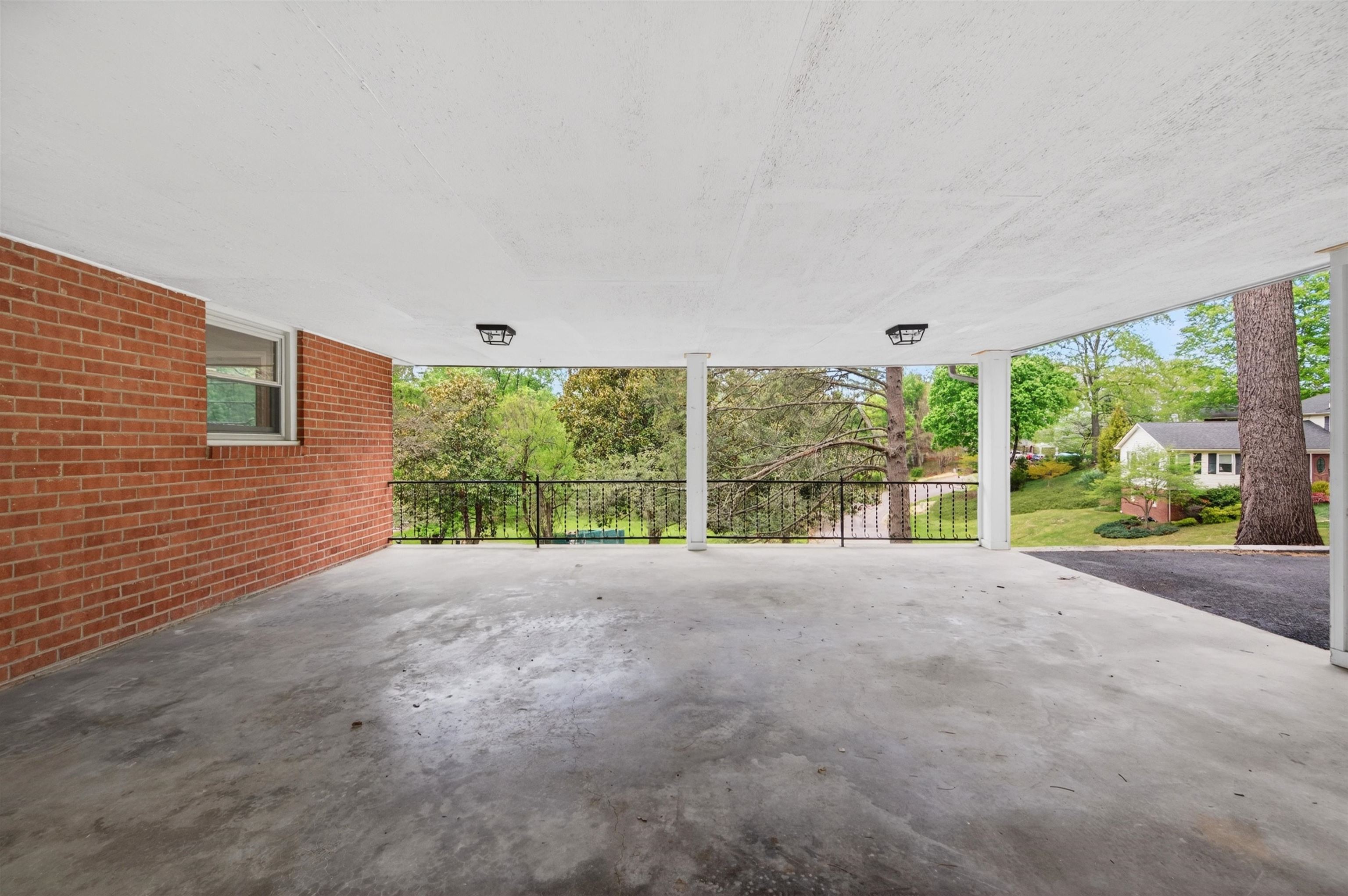 104 Haven Drive Radford VA 24141