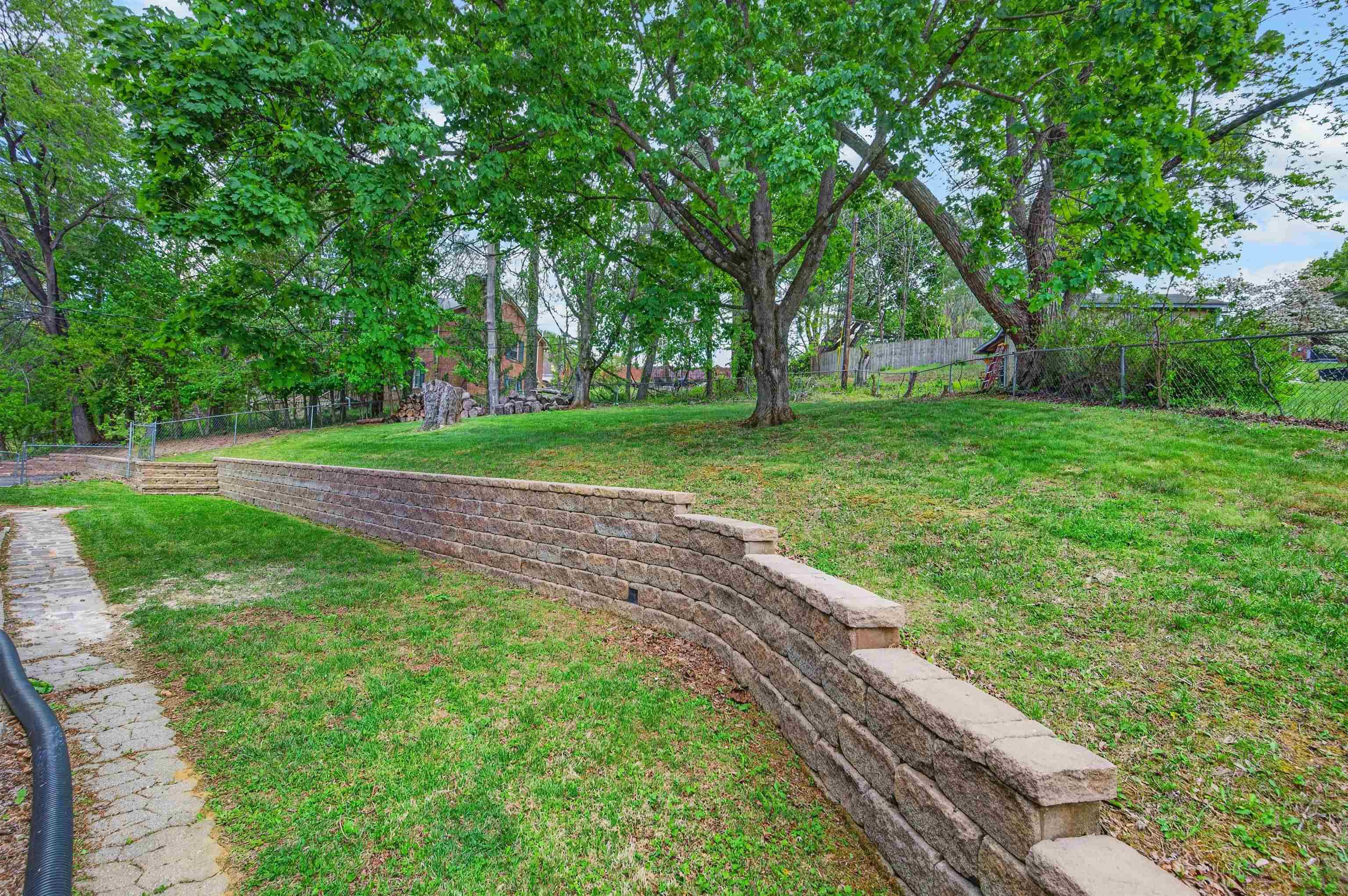 104 Haven Drive Radford VA 24141