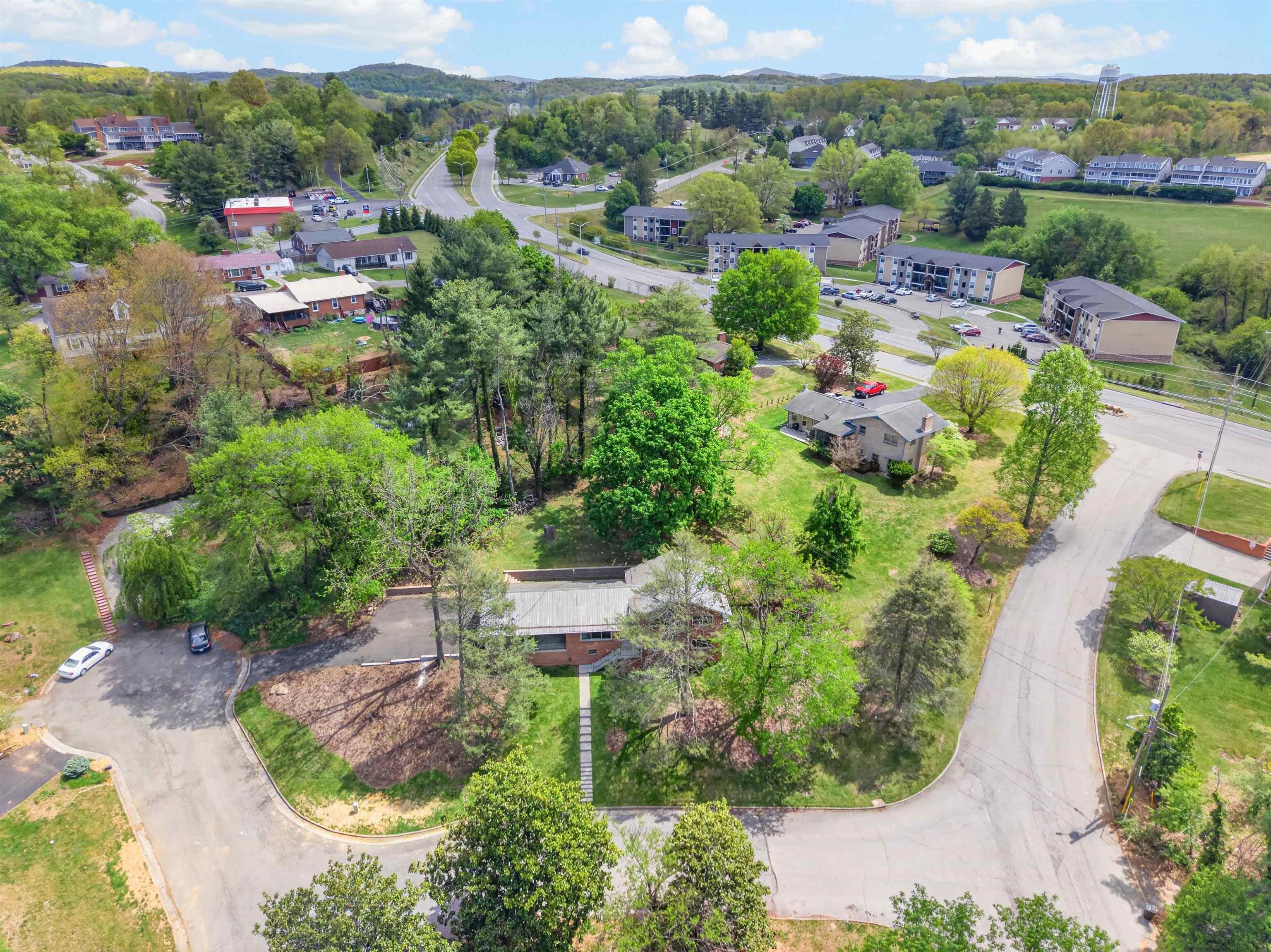 104 Haven Drive Radford VA 24141