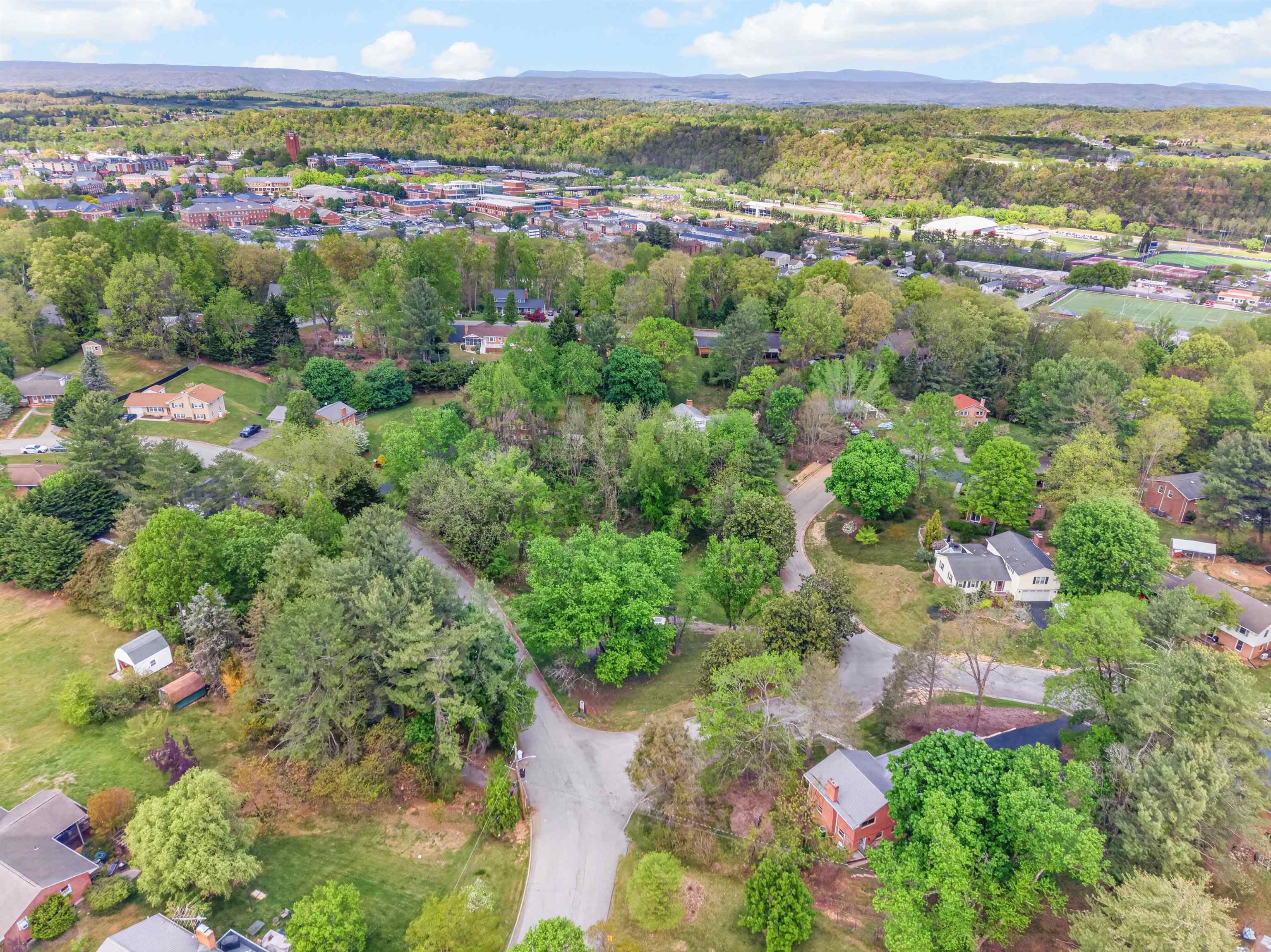 104 Haven Drive Radford VA 24141