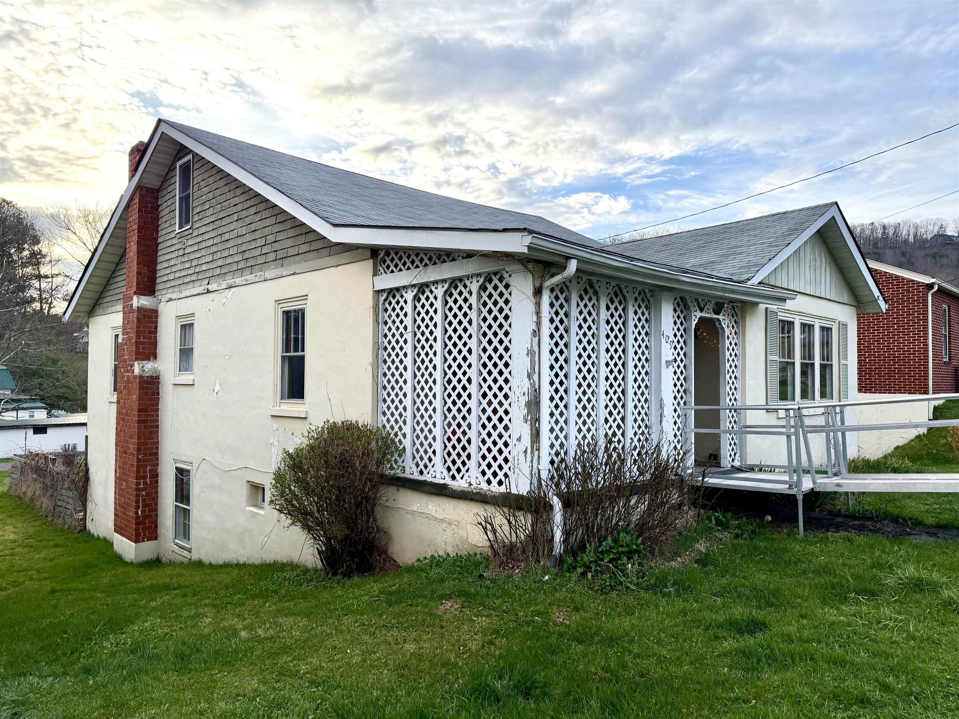 409 Draper Avenue Pulaski VA 24301